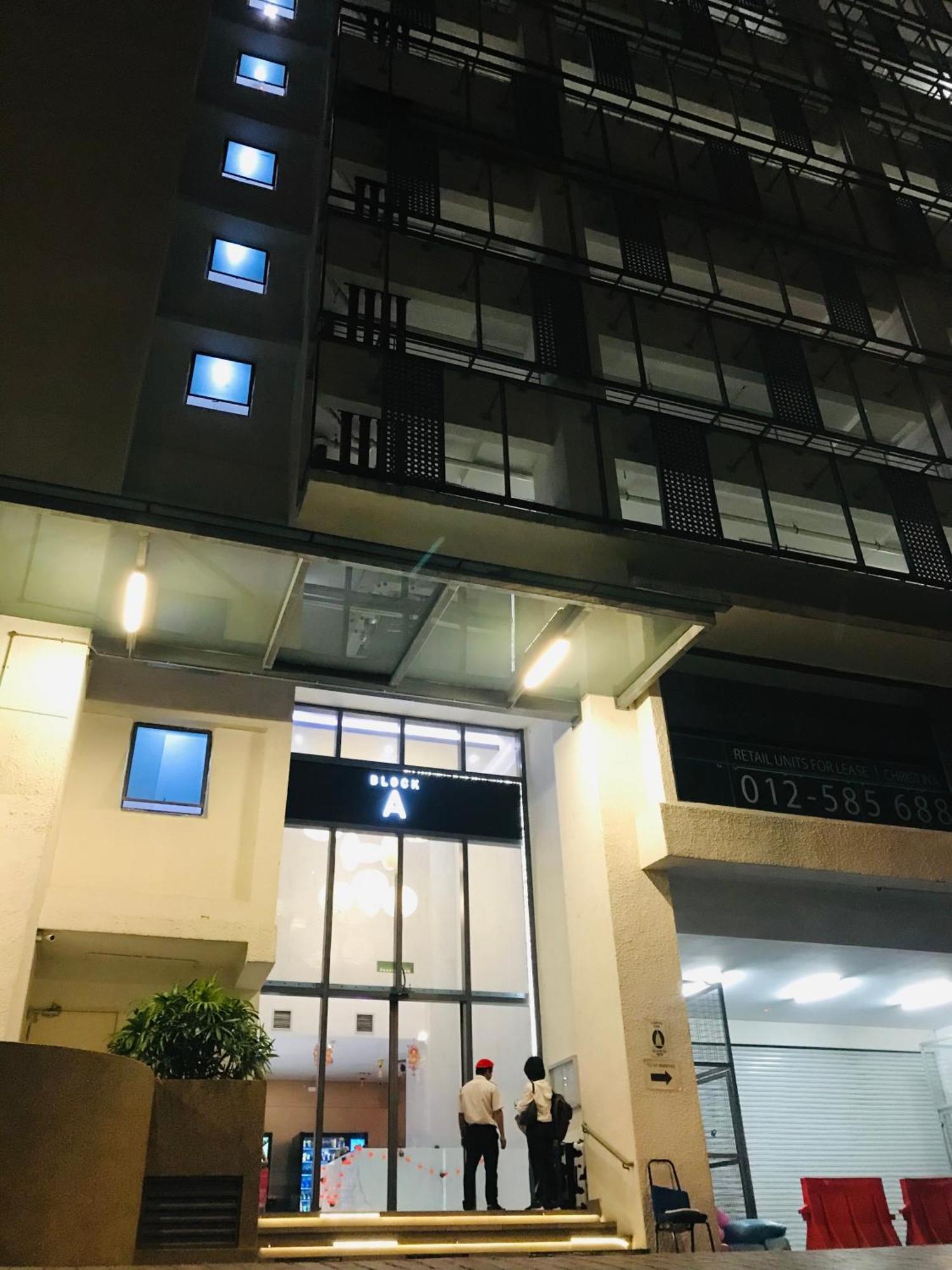 Apartment The Luxe Klcc By Comfort Dwellings Kuala Lumpur
