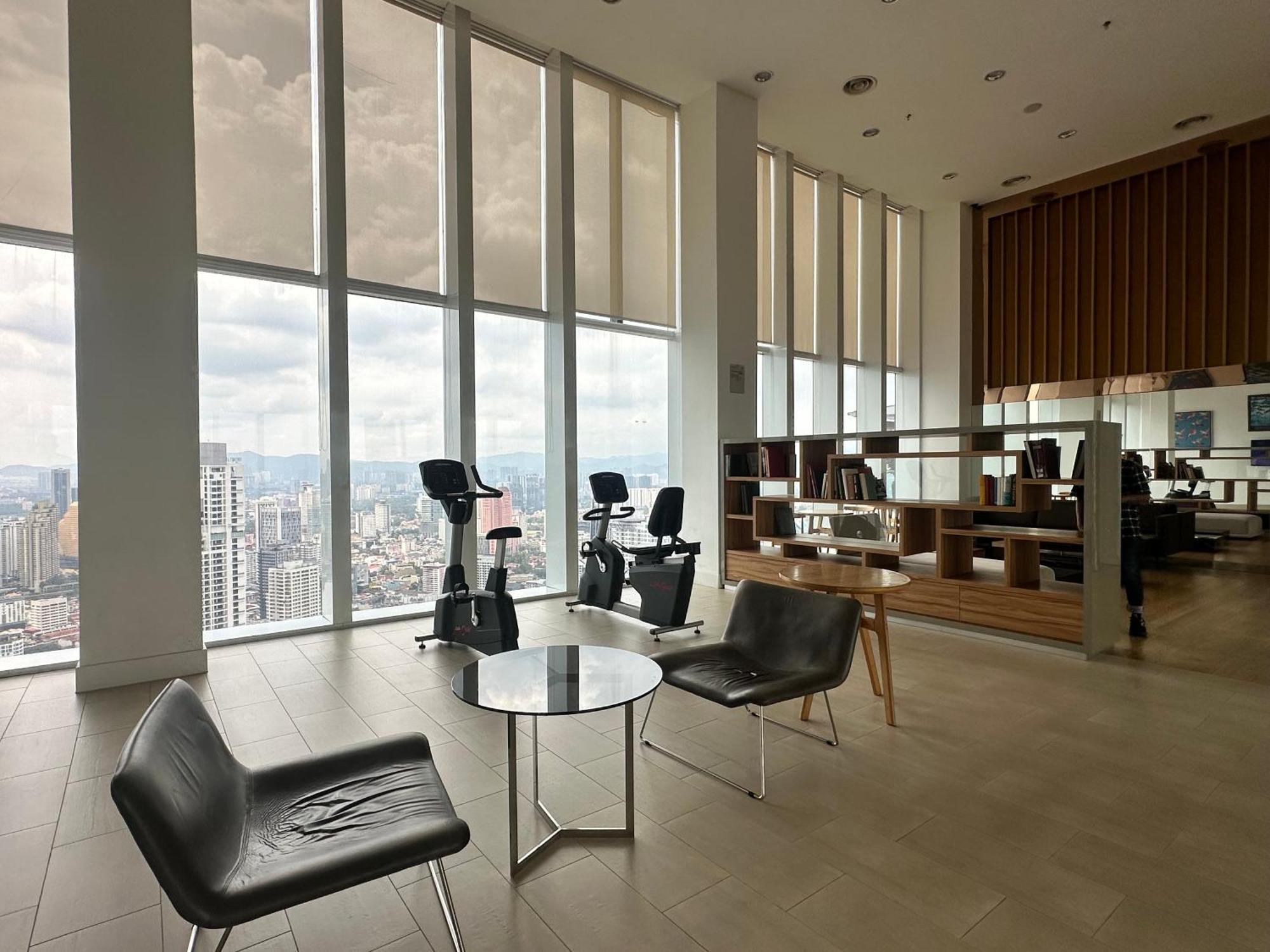 Platinum Luxury Klcc Hotel