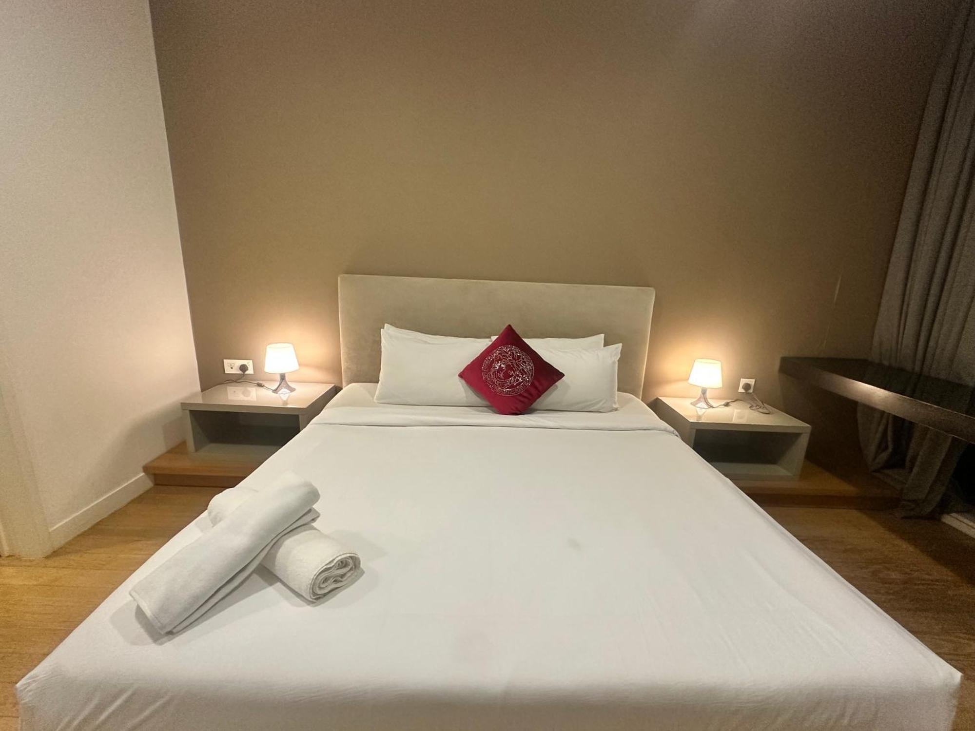 Platinum Luxury Klcc Hotel 5*