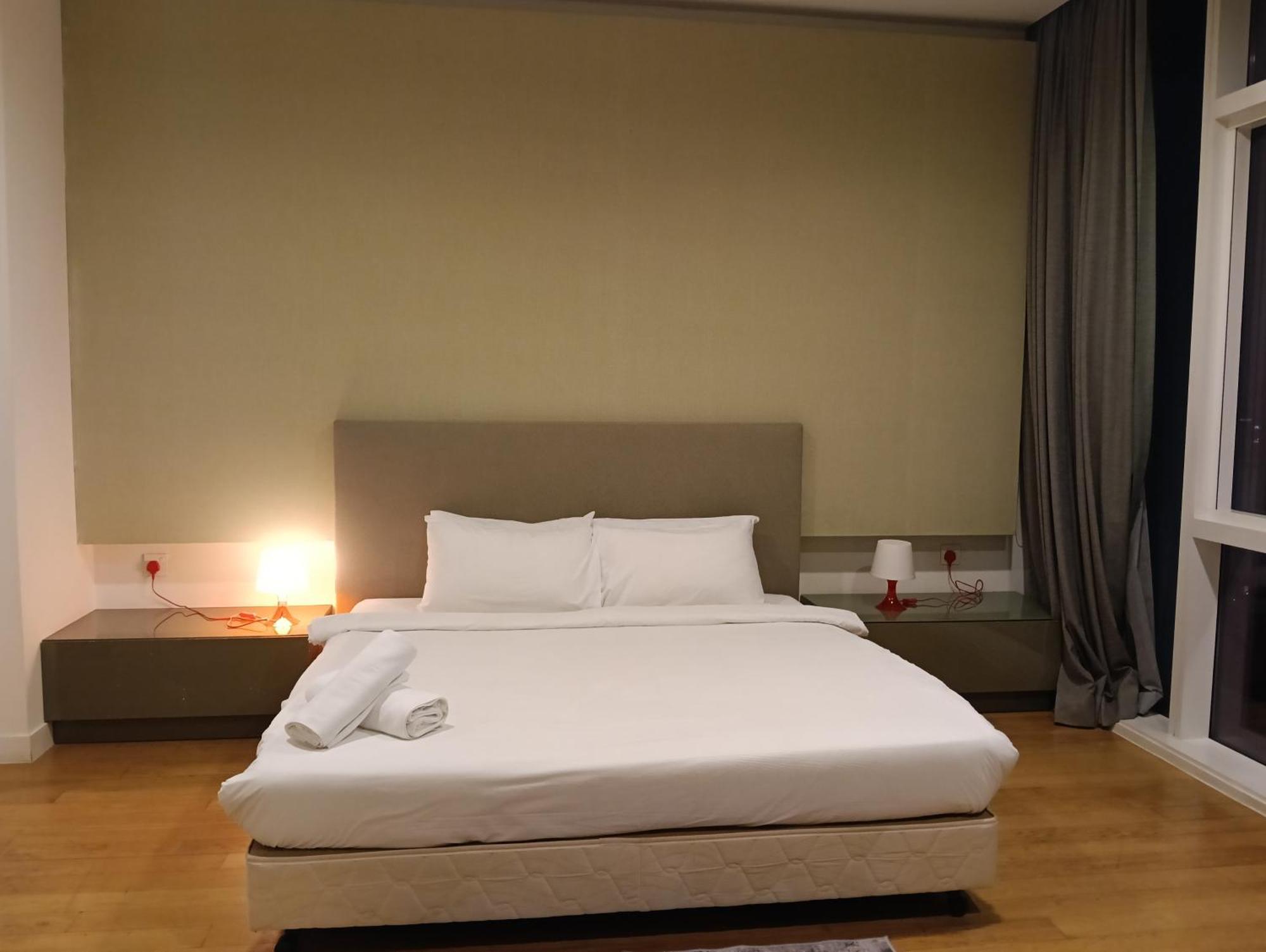 Platinum Luxury Klcc