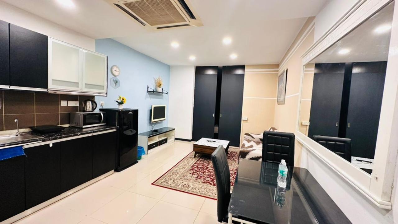 Taragon Service Apartment- Kl * Kuala Lumpur