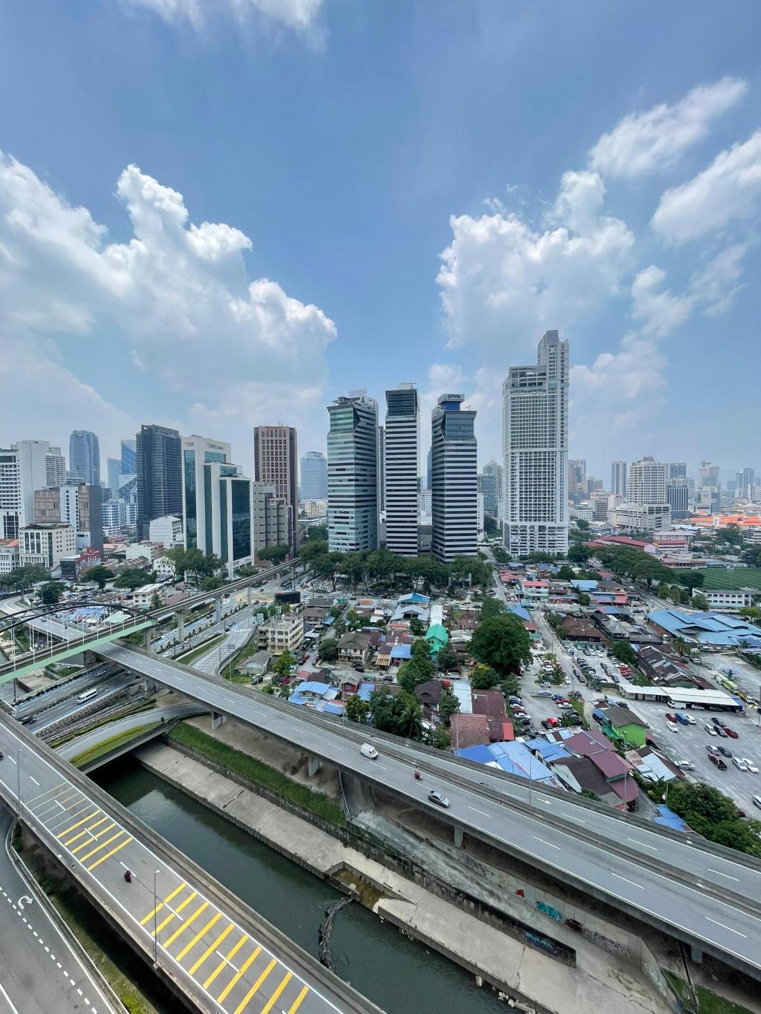 Pangsapuri Summer With Balcony Nearby Kl Centre Kuala Lumpur