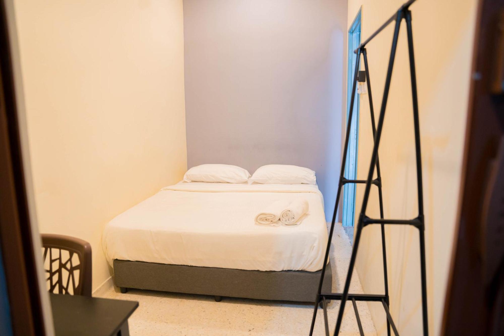 5 Minute Walk To Hukm Guest house *