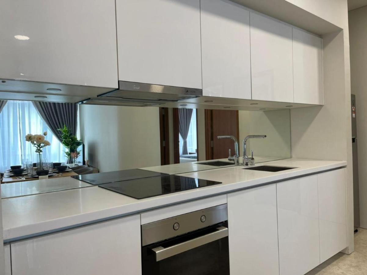 Sky Premium Living 2 Min Walk Twin Tower Klcc Khách sạn hẻo lánh