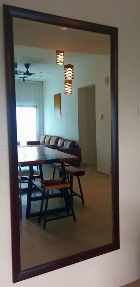 The Wadies 2br 5pax Reizz Residences With Balcony And View Jalan Ampang * Kuala Lumpur