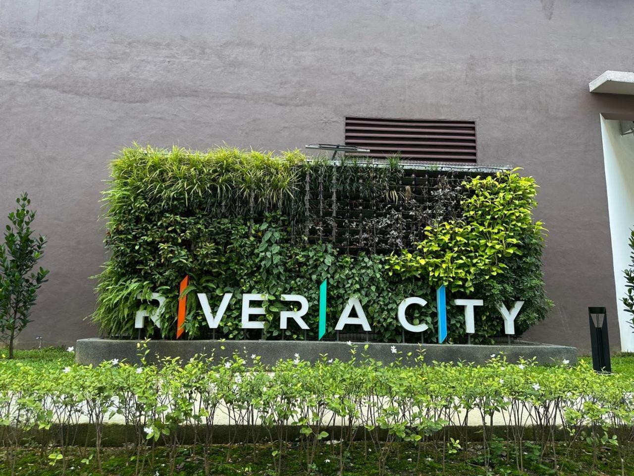 Apartment Kl Sentral Monorail 4 Pax Family Kl View Infinity Sky Pool *