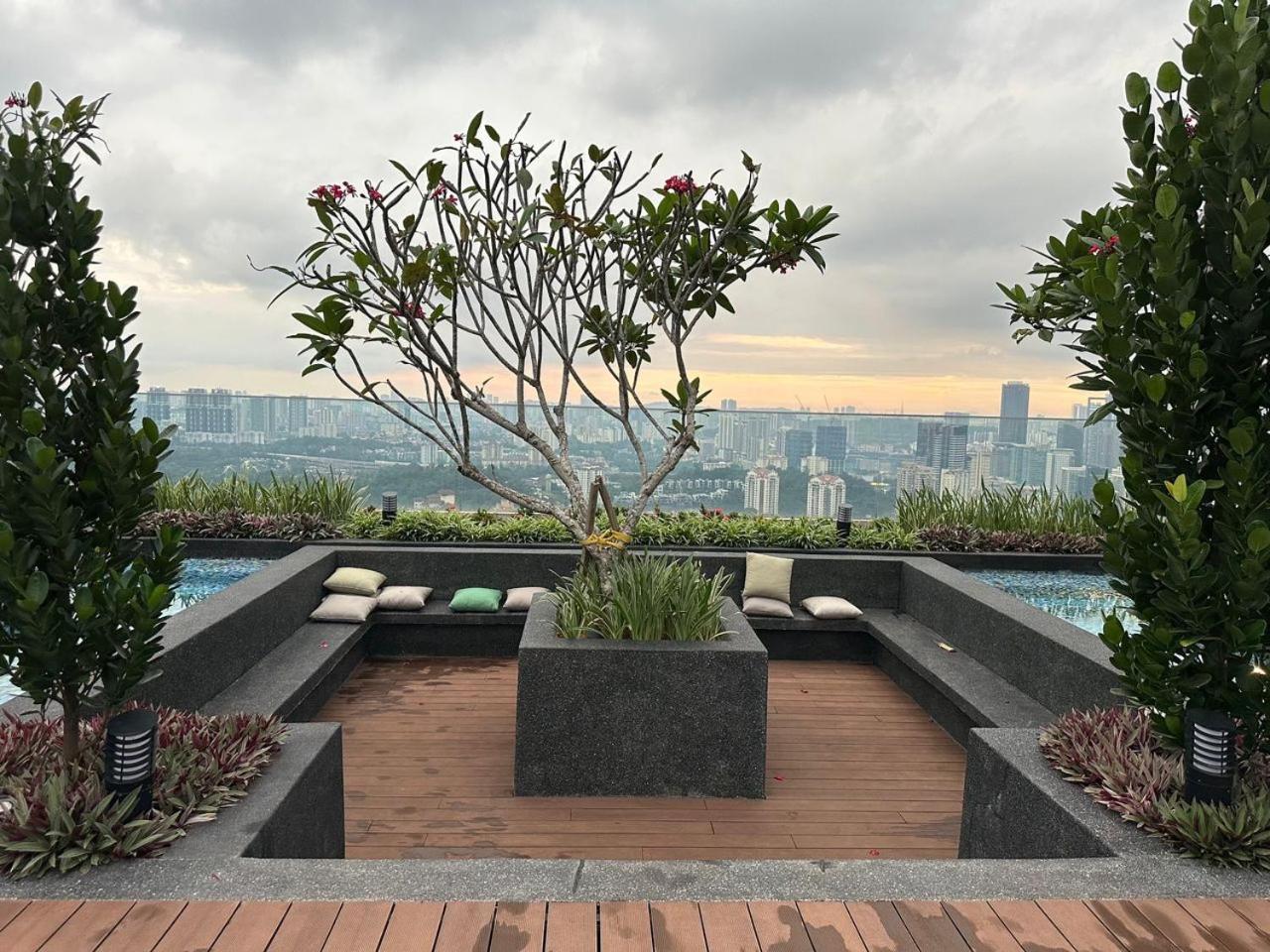 Kl Sentral Monorail 4 Pax Family Kl View Infinity Sky Pool Kuala Lumpur