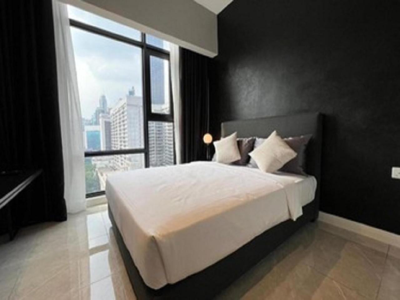 At Axon Near Pavilion Bukit Bintang Apartment *