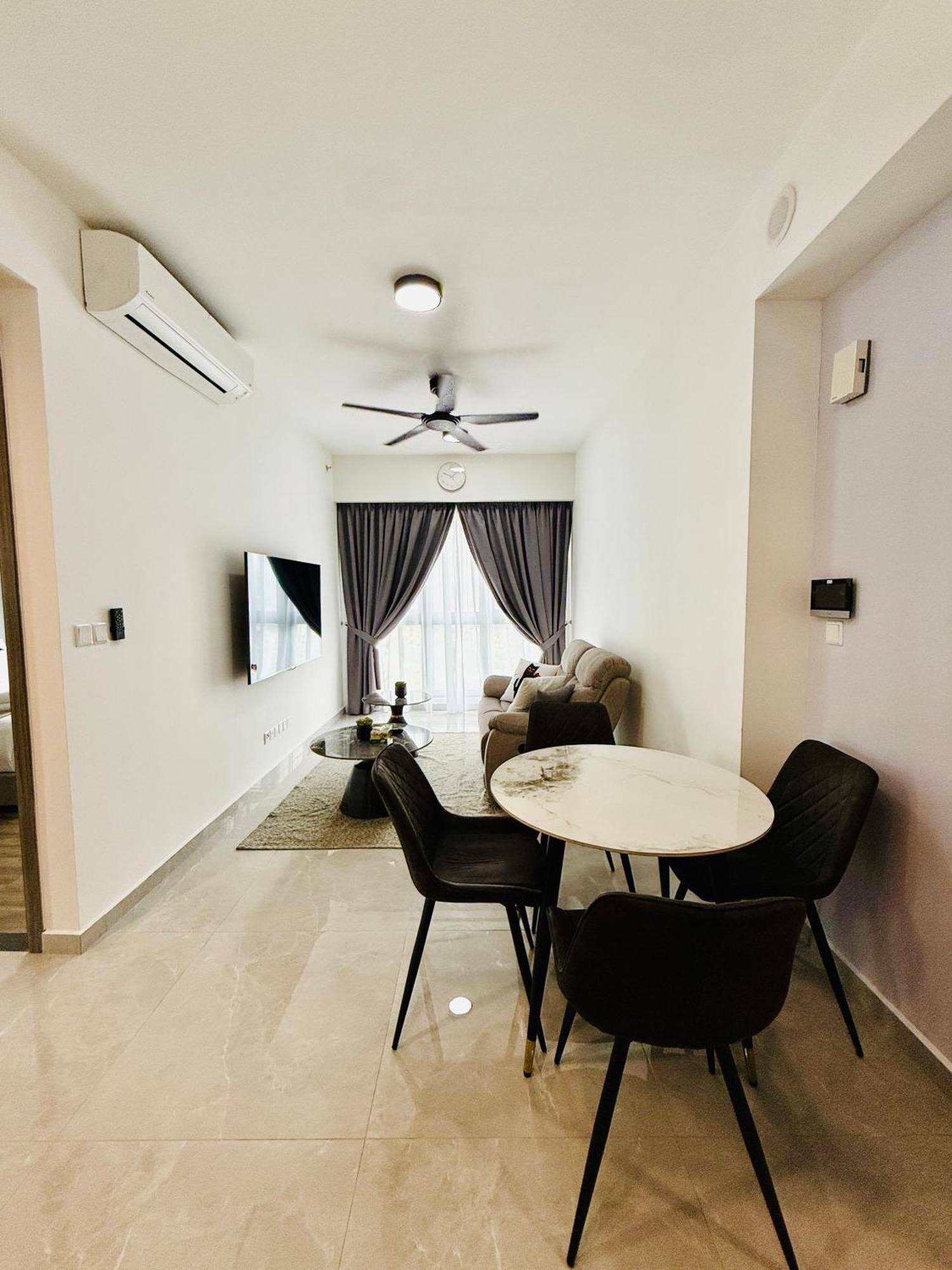 Agile Trx Luxury Bukit Bintang Apartamento
