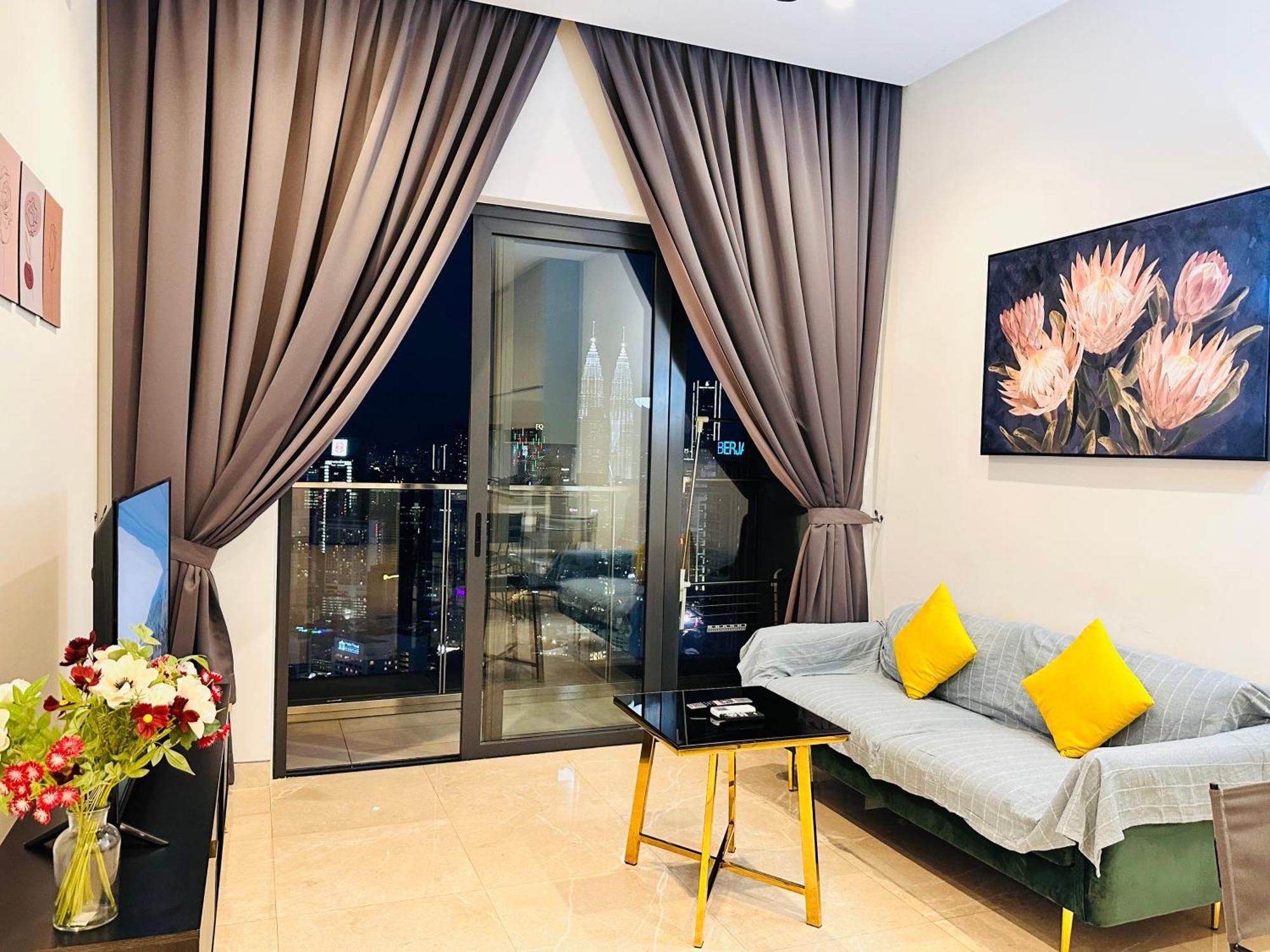Lucentia Holyday In Kl Căn hộ