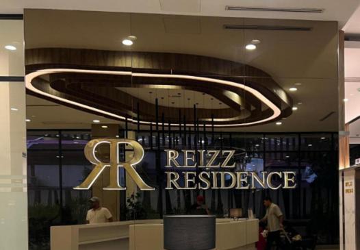 The Wadies 2br 5pax Reizz Residences With Balcony And View Jalan Ampang Kuala Lumpur