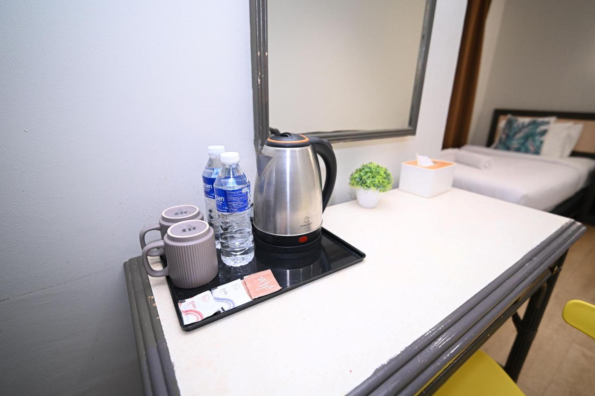 Kingston 6 - Changkat, Bukit Bintang Hotel 2*