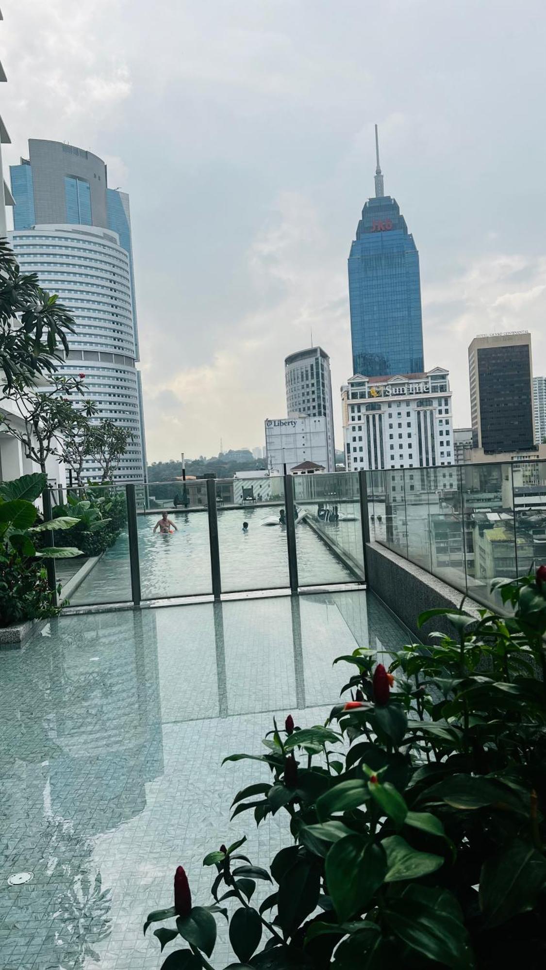 Quill Klcc At Glamourhome * Kuala Lumpur