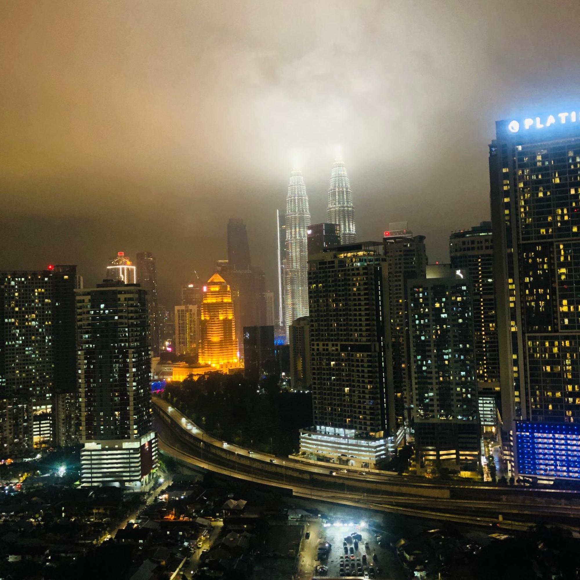 Luxe Klcc Apartemen