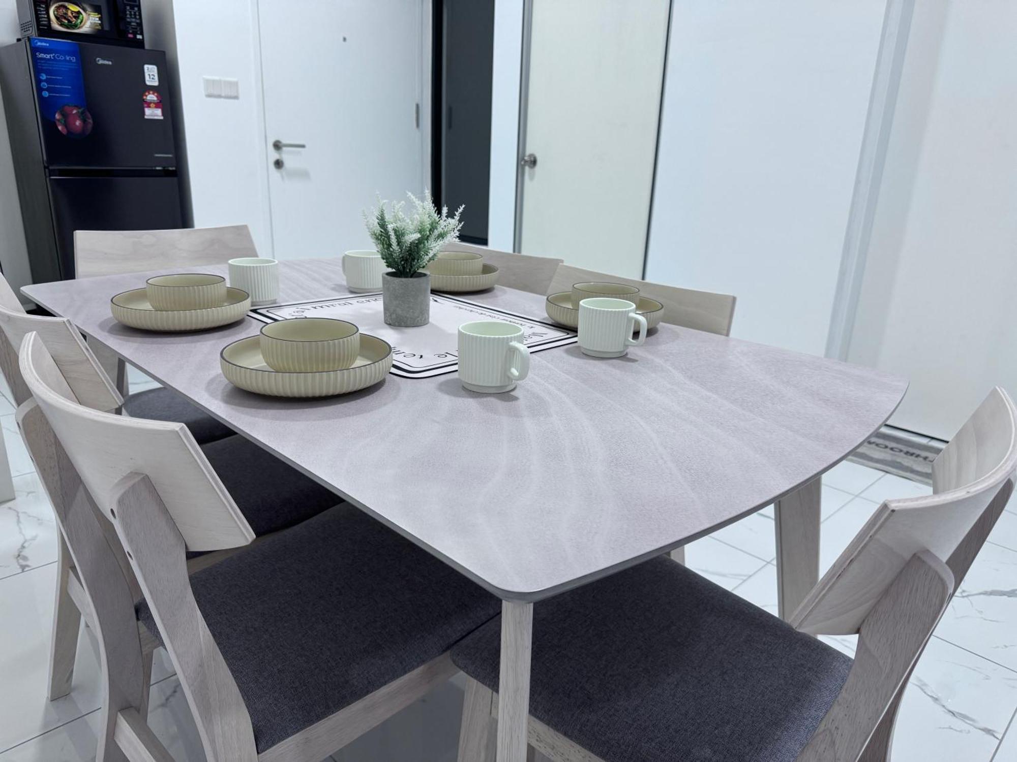 Cubic Botanical By Ancubic, Bangsar South, Kl By Hometaric Apartemen