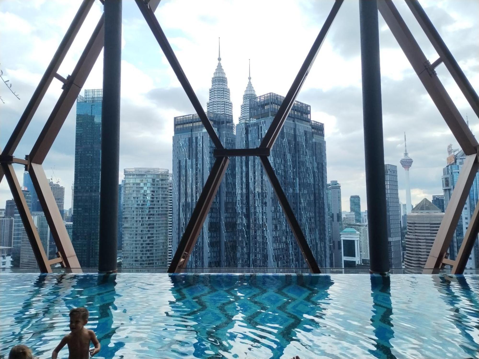Apartment Scarletz Klcc By Starworld Kuala Lumpur