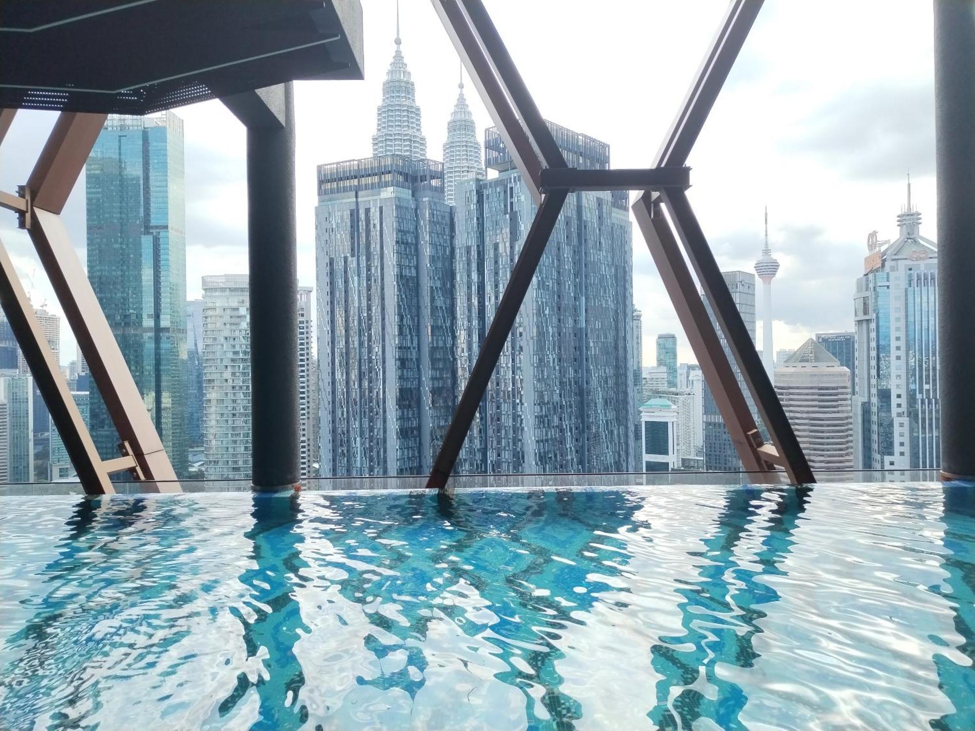 Apartment Scarletz Klcc By Starworld Kuala Lumpur