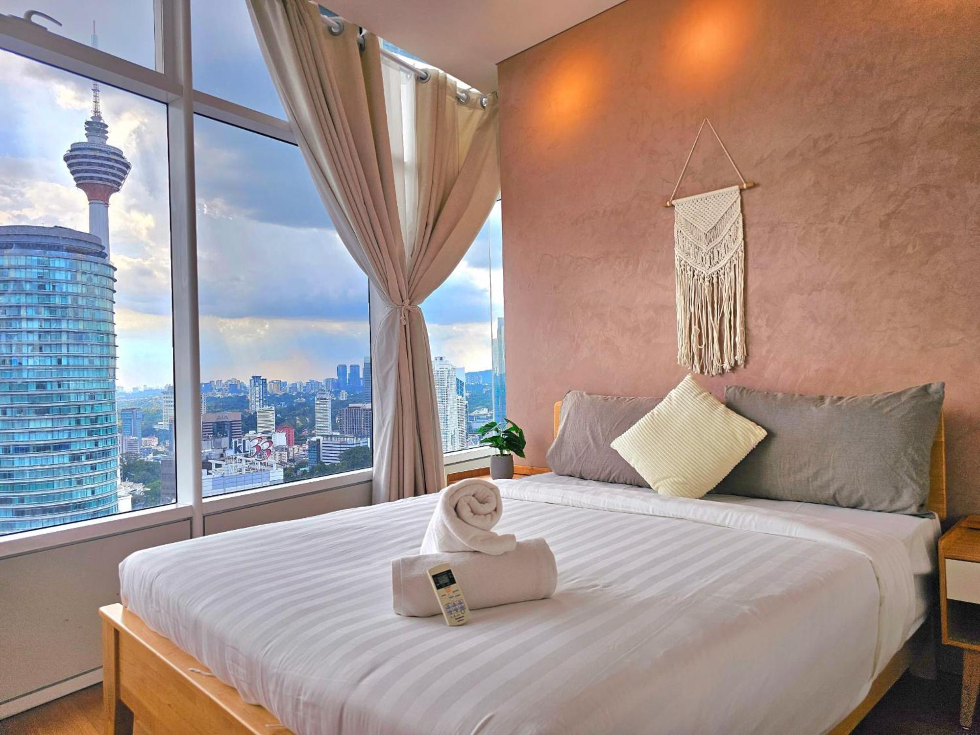 Sky Klcc At Jalan Law Yew Swee Klcc Apartment Kuala Lumpur