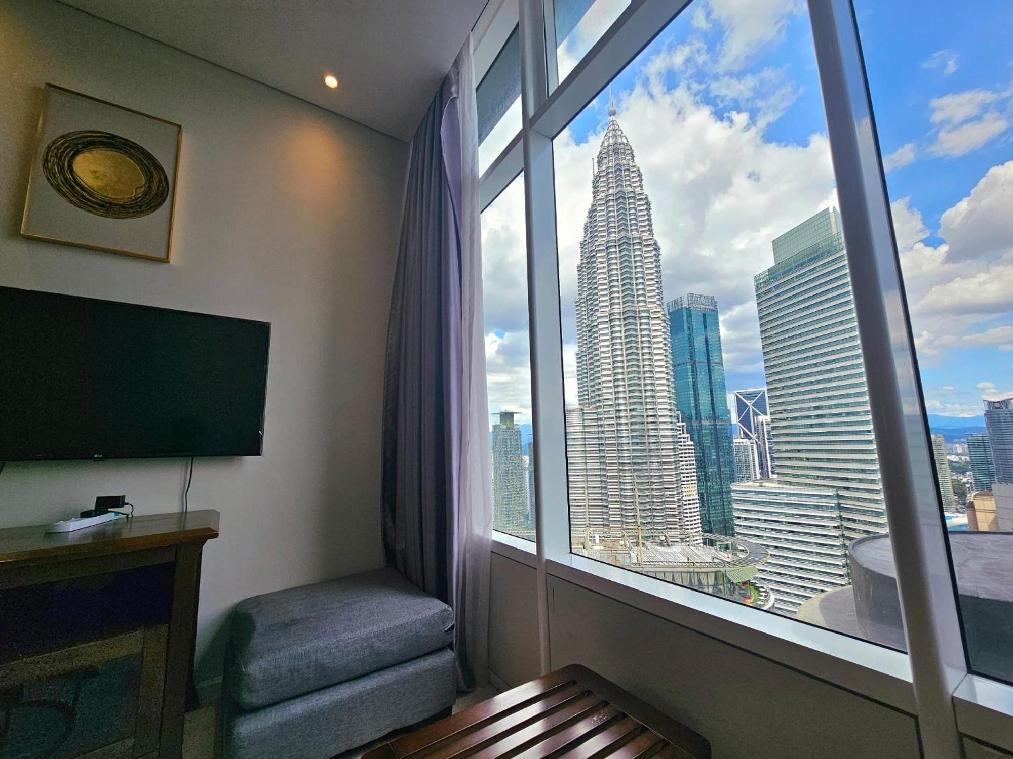 Sky Klcc At Jalan Law Yew Swee Klcc Apartment Kuala Lumpur