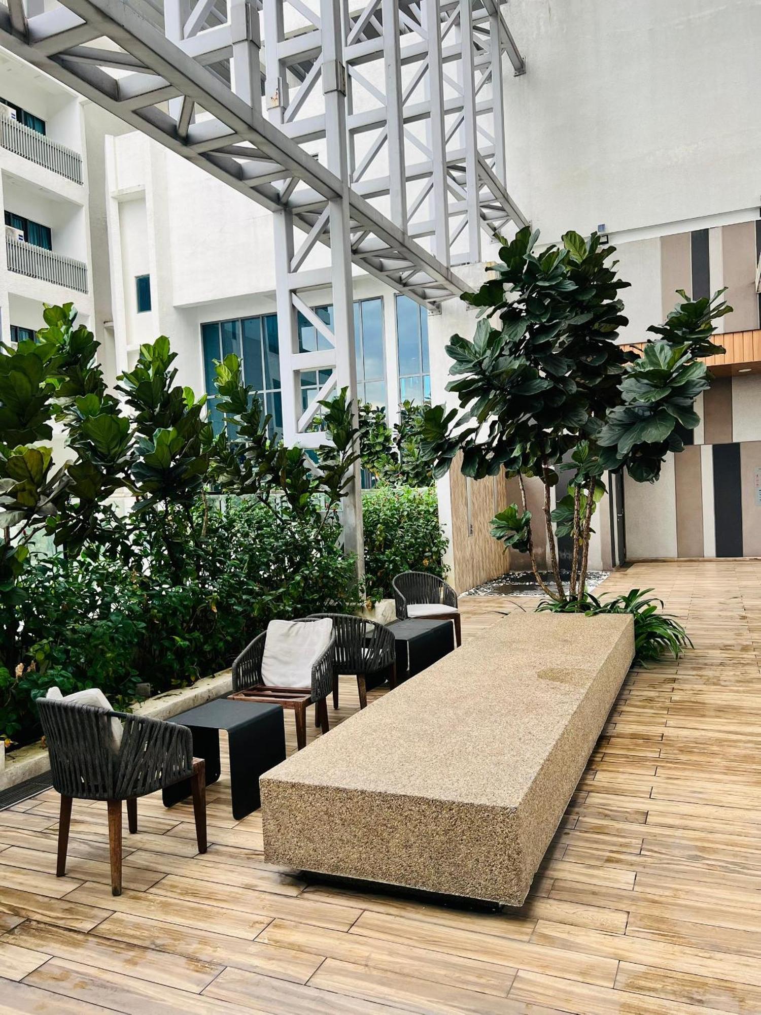 Luxe Colony Klcc *