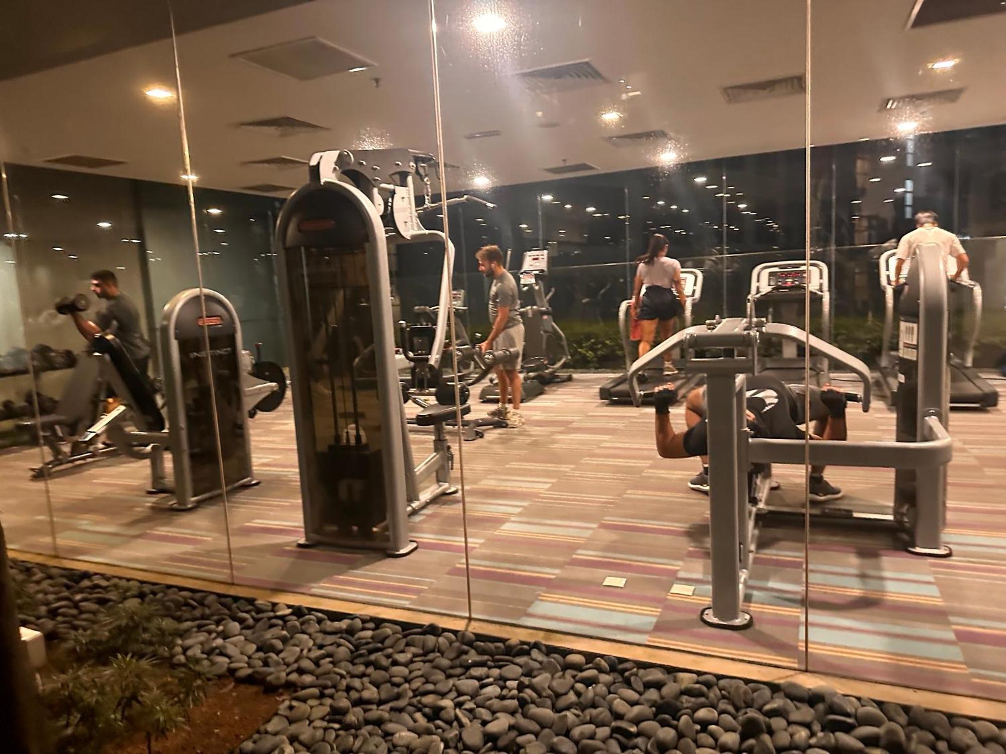Apartemen Mercu Summer By Dh