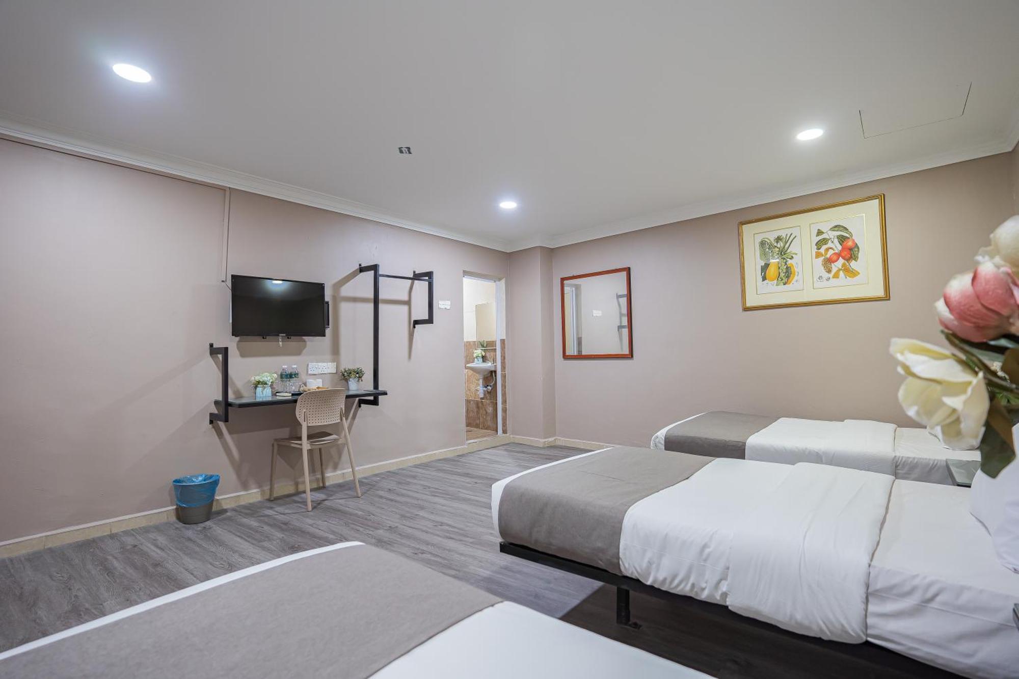 28 Rapid Hotel