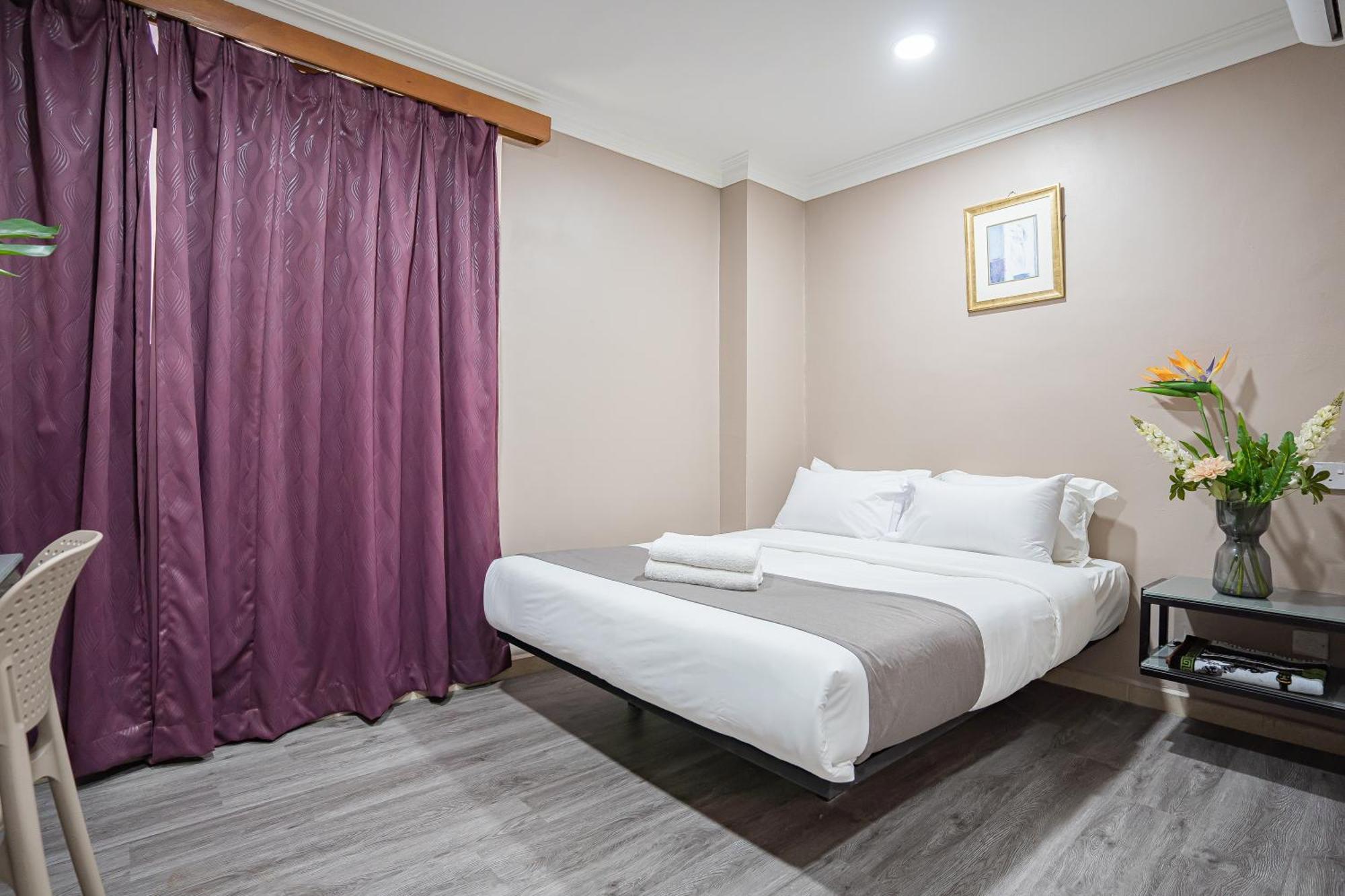 28 Rapid Hotel