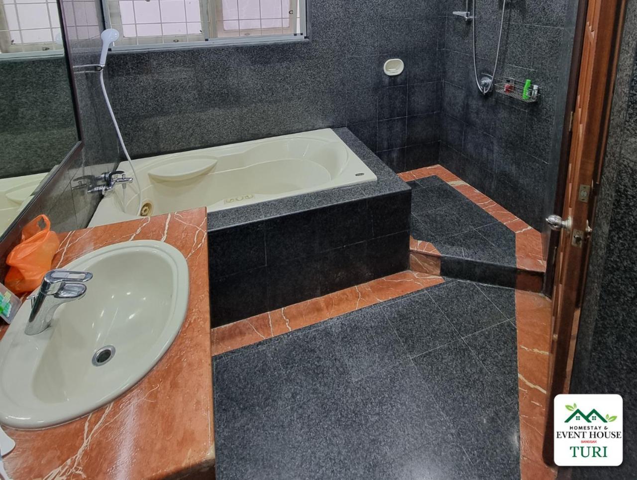 Pousada Turi & Event House