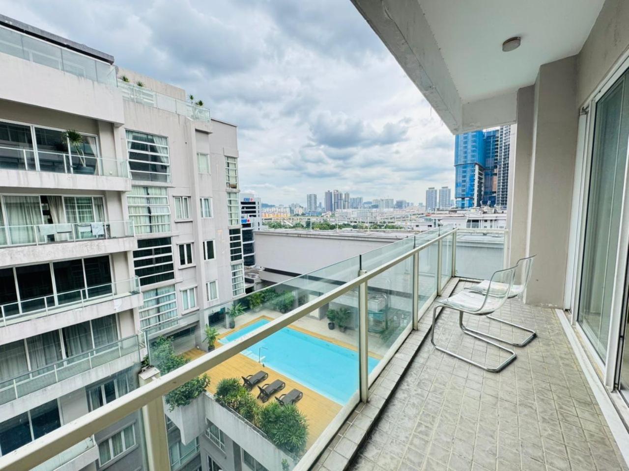 Menara Bintang Goldhill Apartment