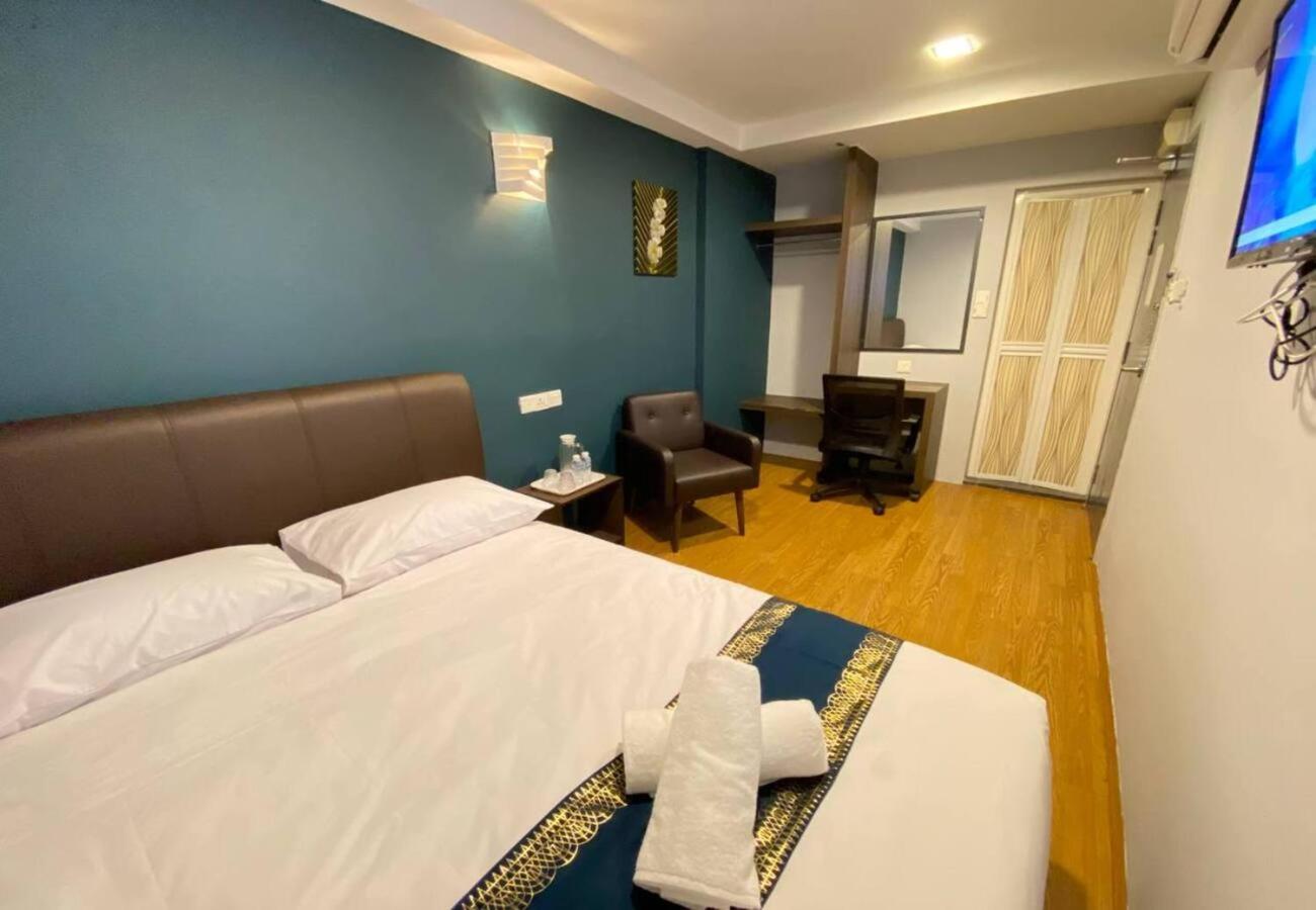 Hotel Bergamo Pekeliling 2*