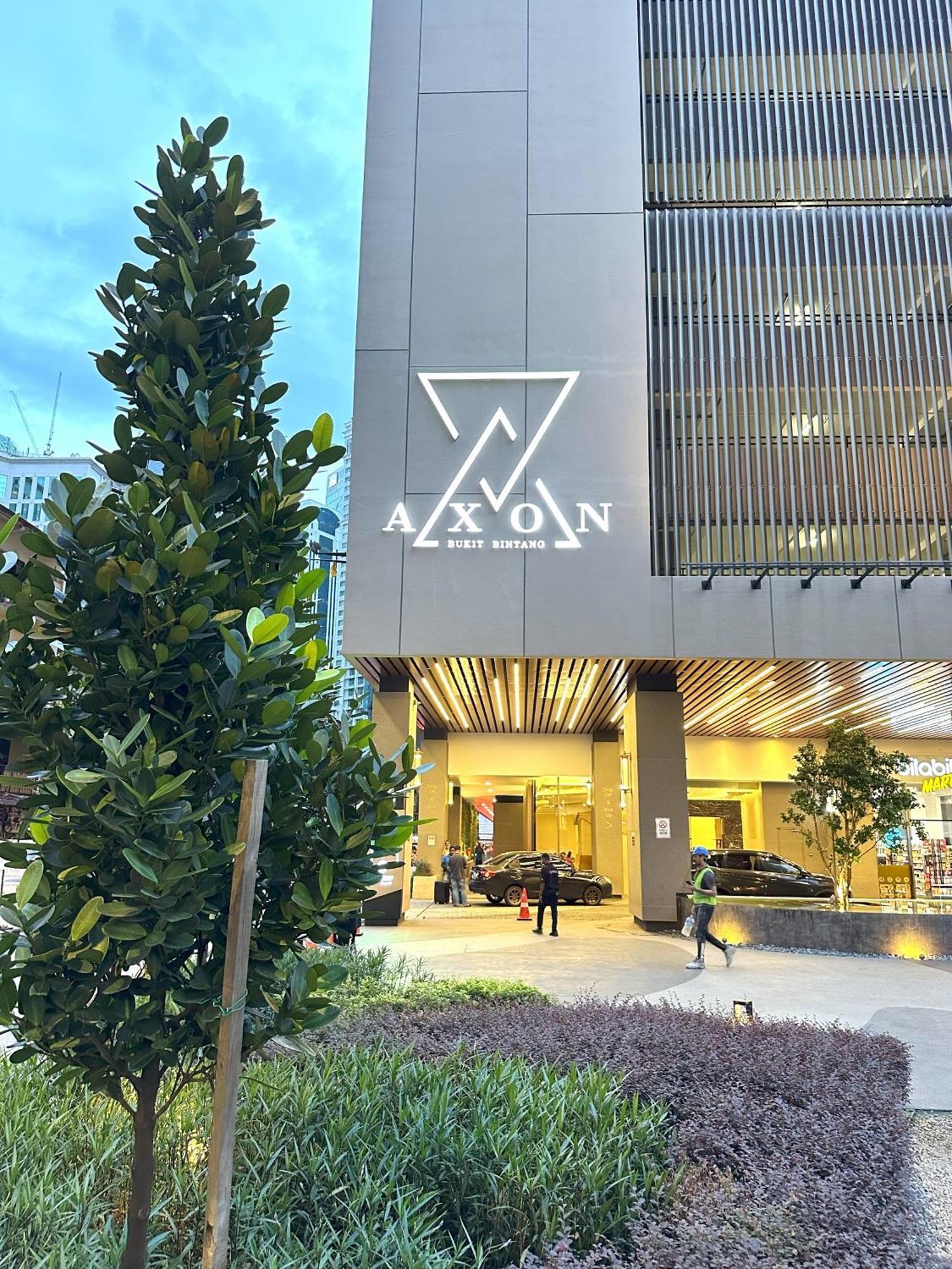 Axon With Heaven Rainbow Pangsapuri