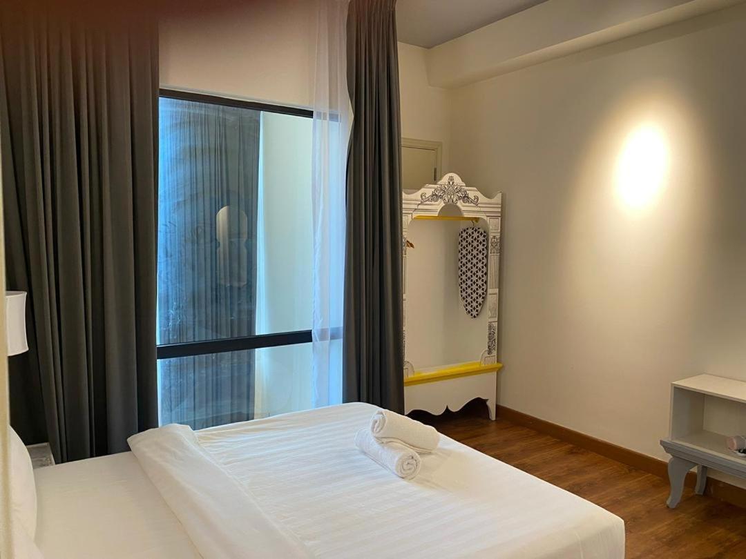 Arte Mont Kiara Duplex 2 Bedroom Apartment