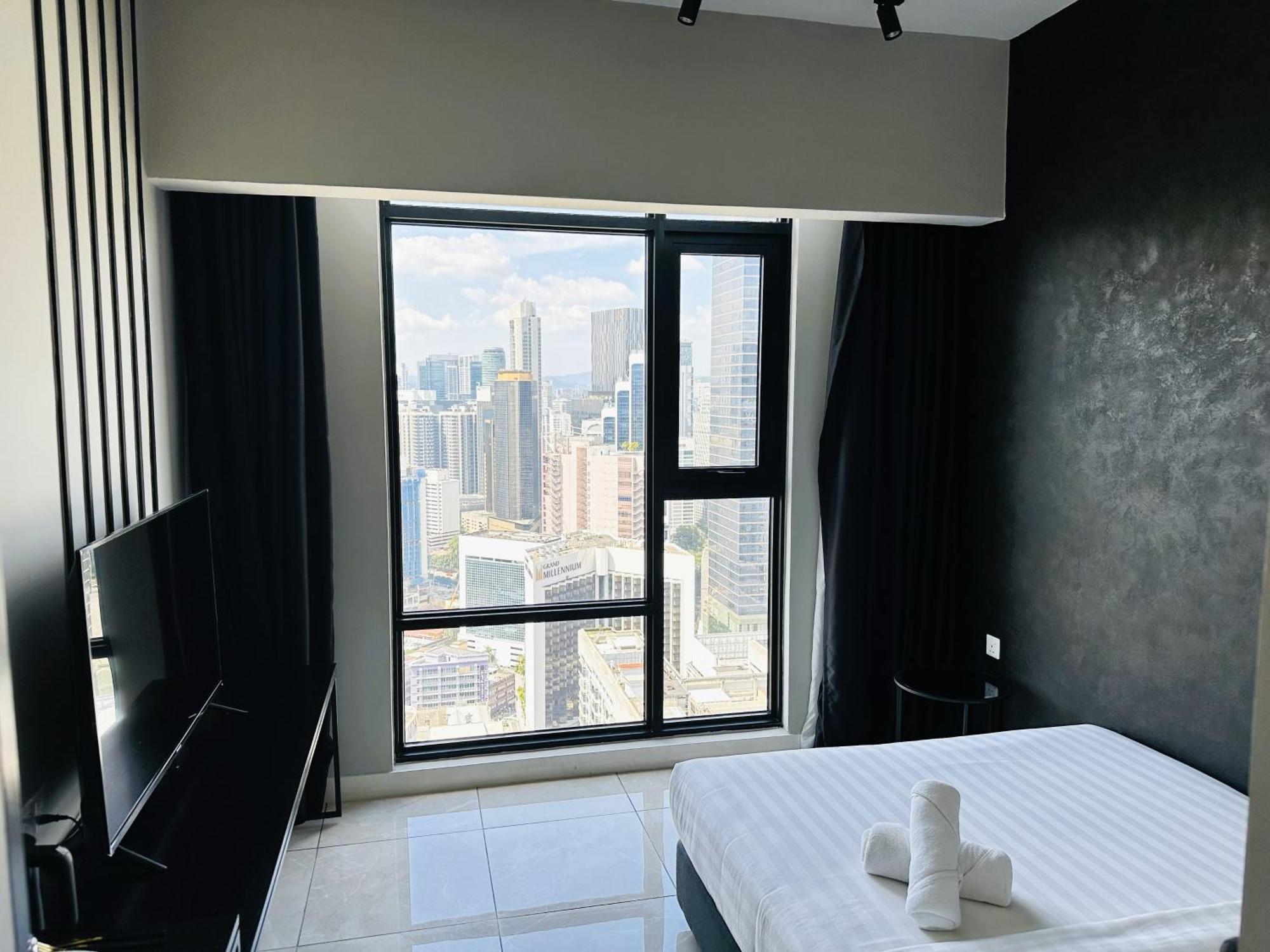 Axon Smooth * Kuala Lumpur