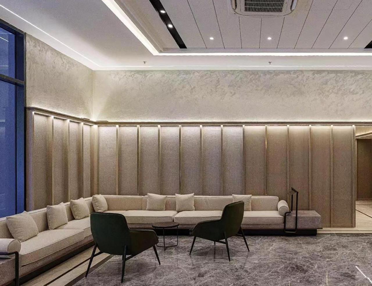 Agile Universe Suite Trx By Kl *