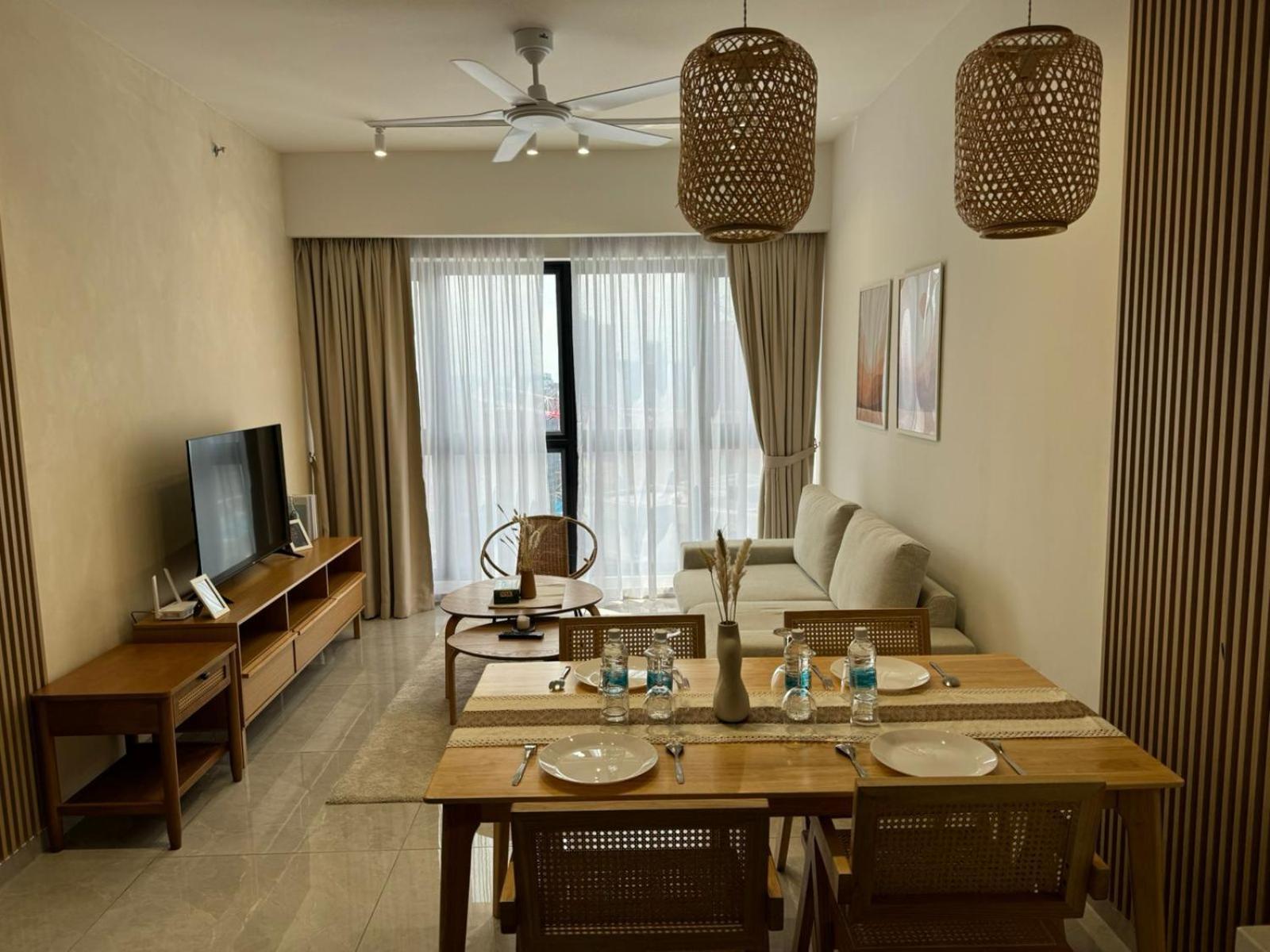 Agile Universe Suite Trx By Kl Apartment
