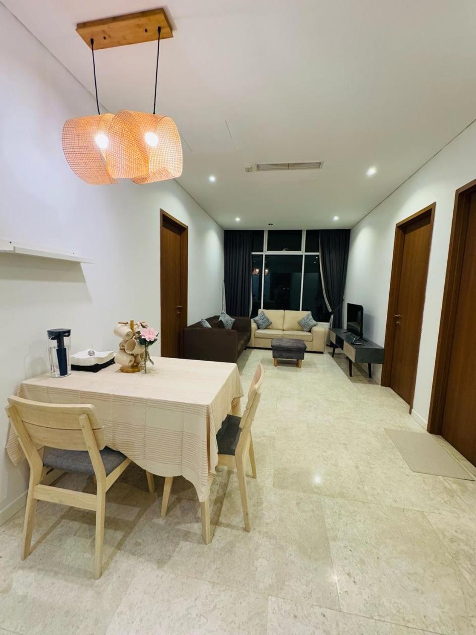 Apartment Urban Cozy At Skysuites Near Klcc Complimentary Breakfast Kuala Lumpur