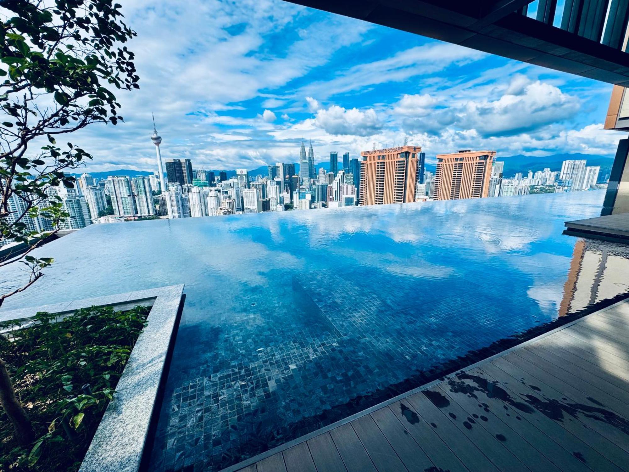 Luxury Lucentia By Classy Apartment *