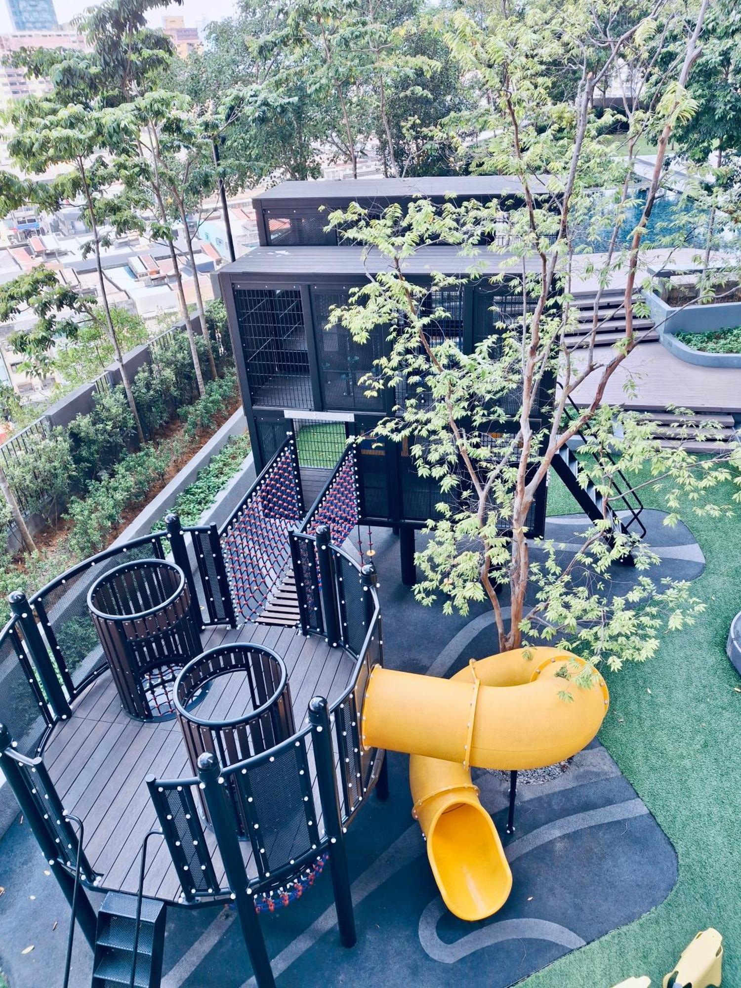 Luxury Lucentia By Classy Apartment