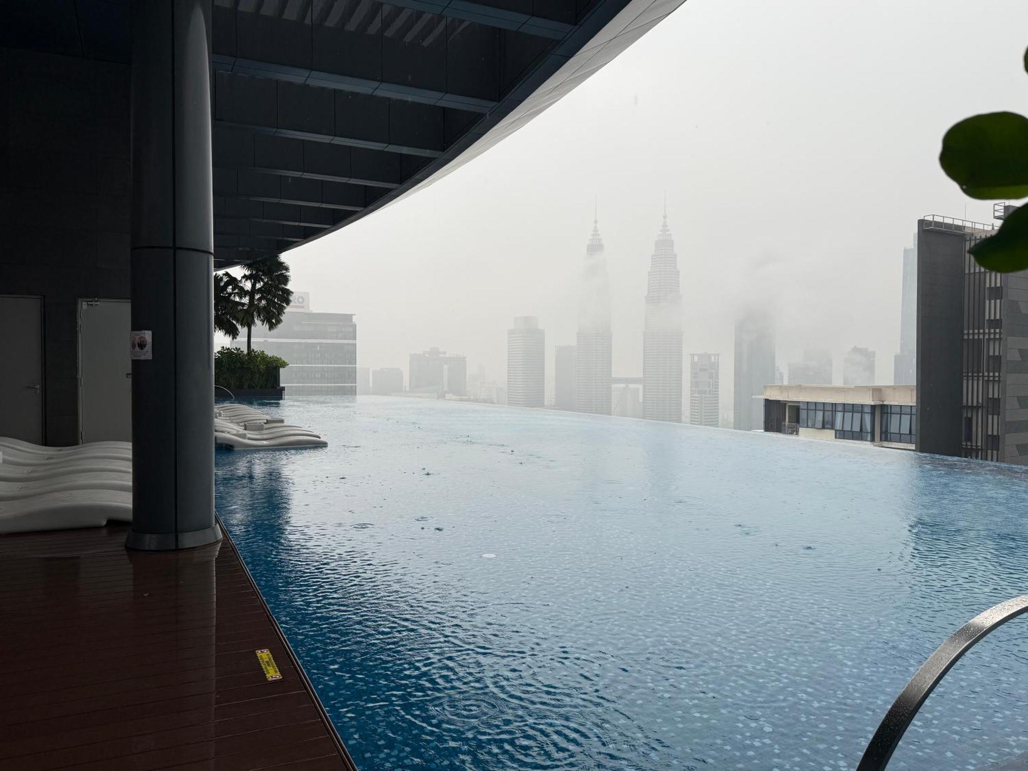 Eaton Premier Klcc Apartment Kuala Lumpur
