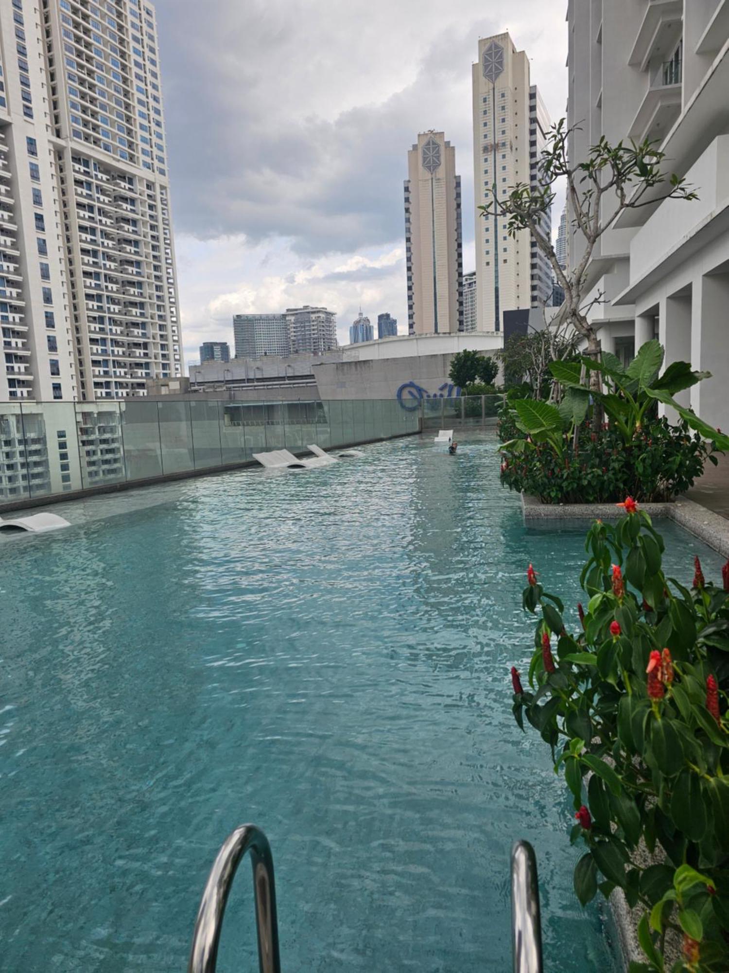 Quill Klcc Sunlight Apartment Kuala Lumpur