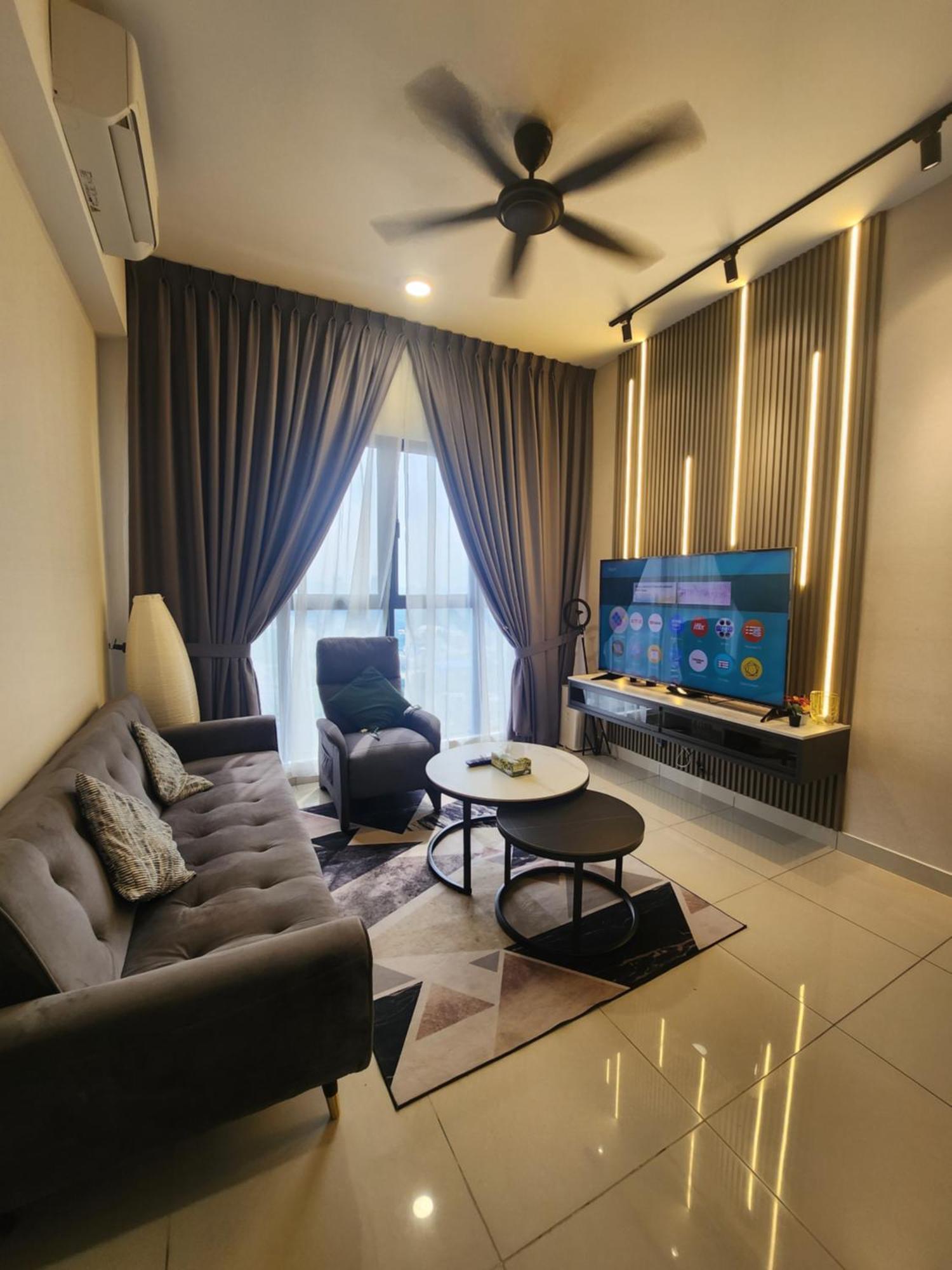 Trion Grand Service At Kl Appartement *