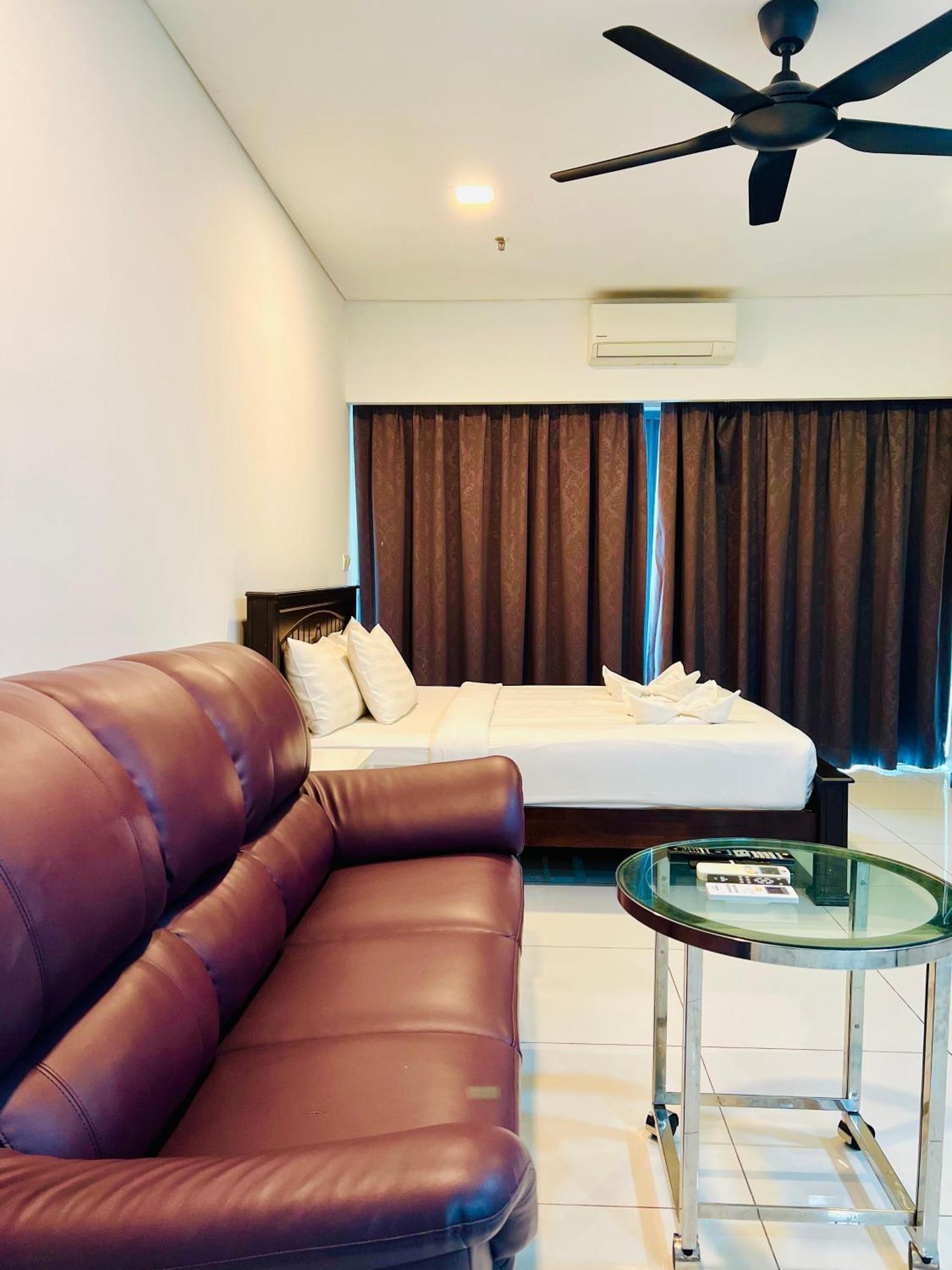 Summer S Apartment