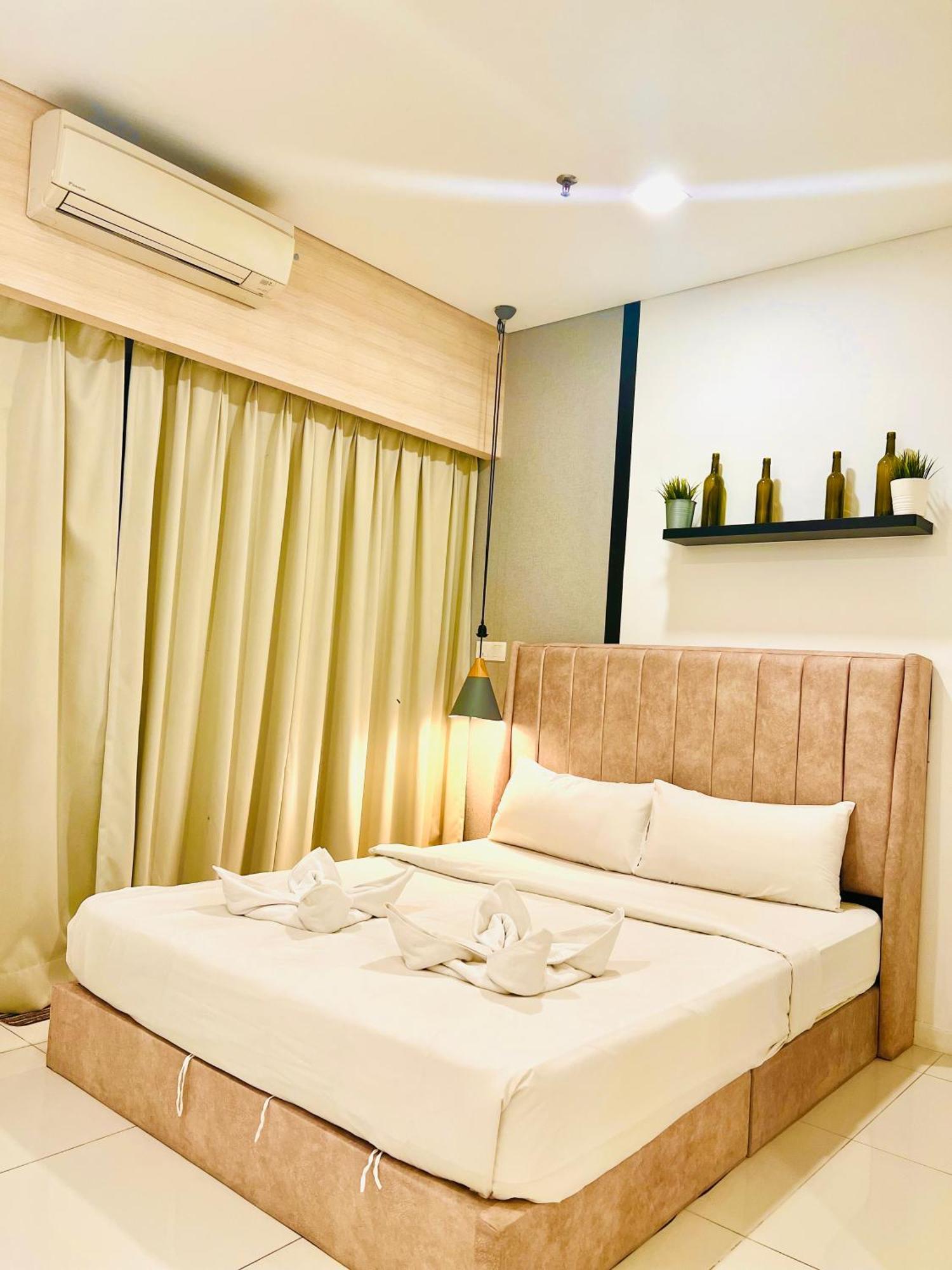 Summer S Apartment *