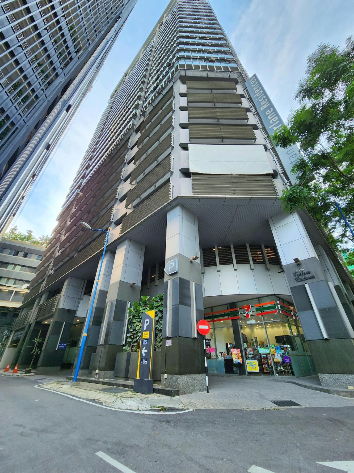 Apartment Skyview Bukit Bintang Fairlane #24 *