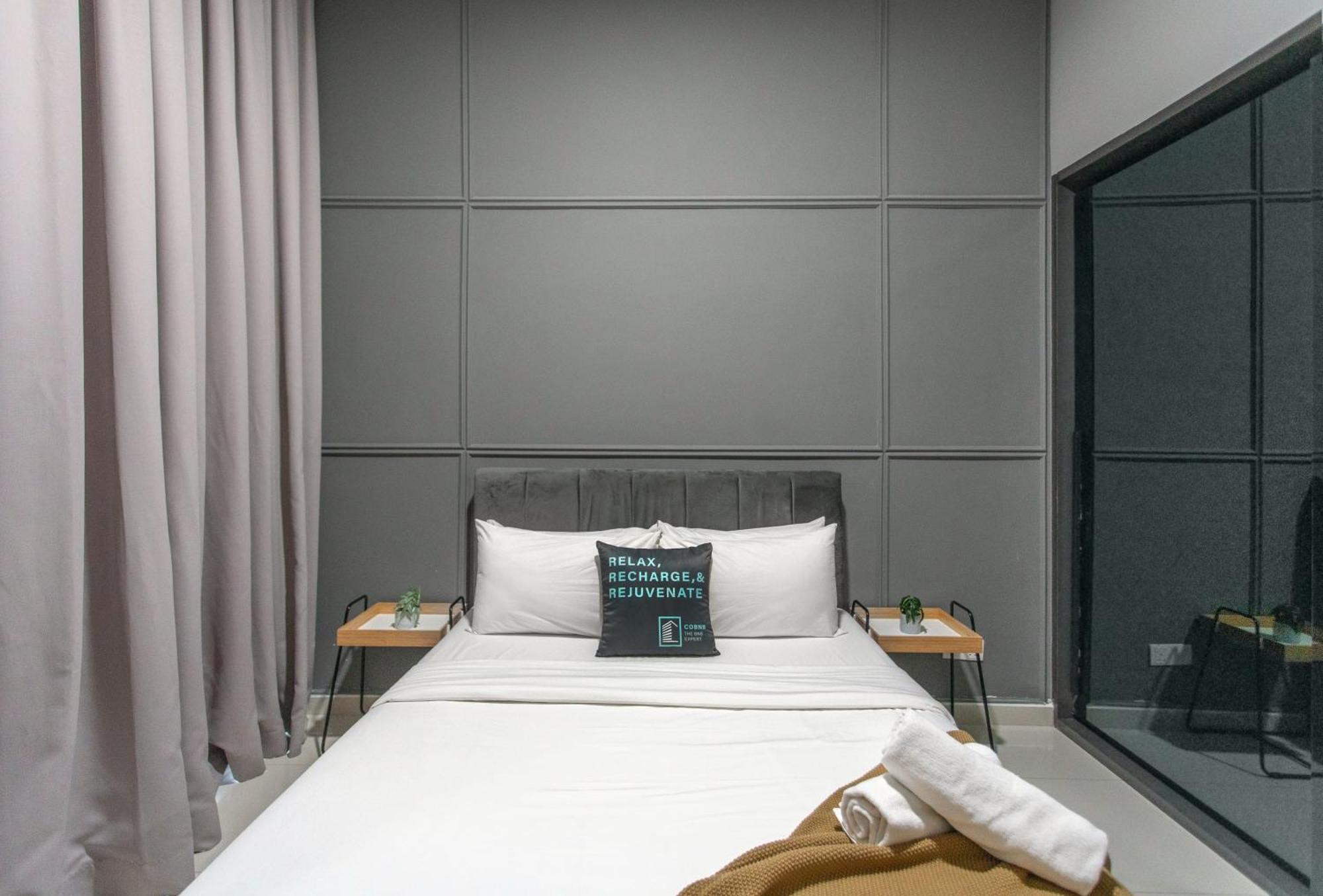 The Colony & Luxe With Skypool By Cobnb Apartamento
