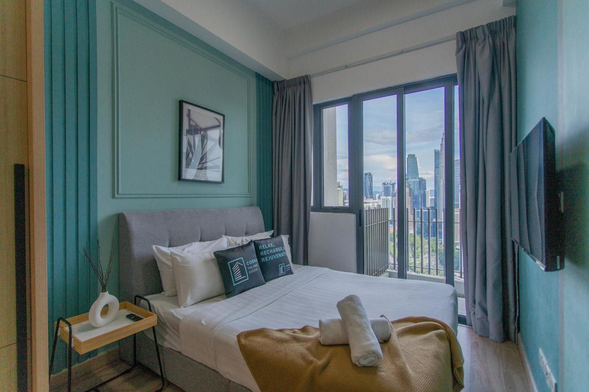 The Colony & Luxe With Skypool By Cobnb Apartamento *