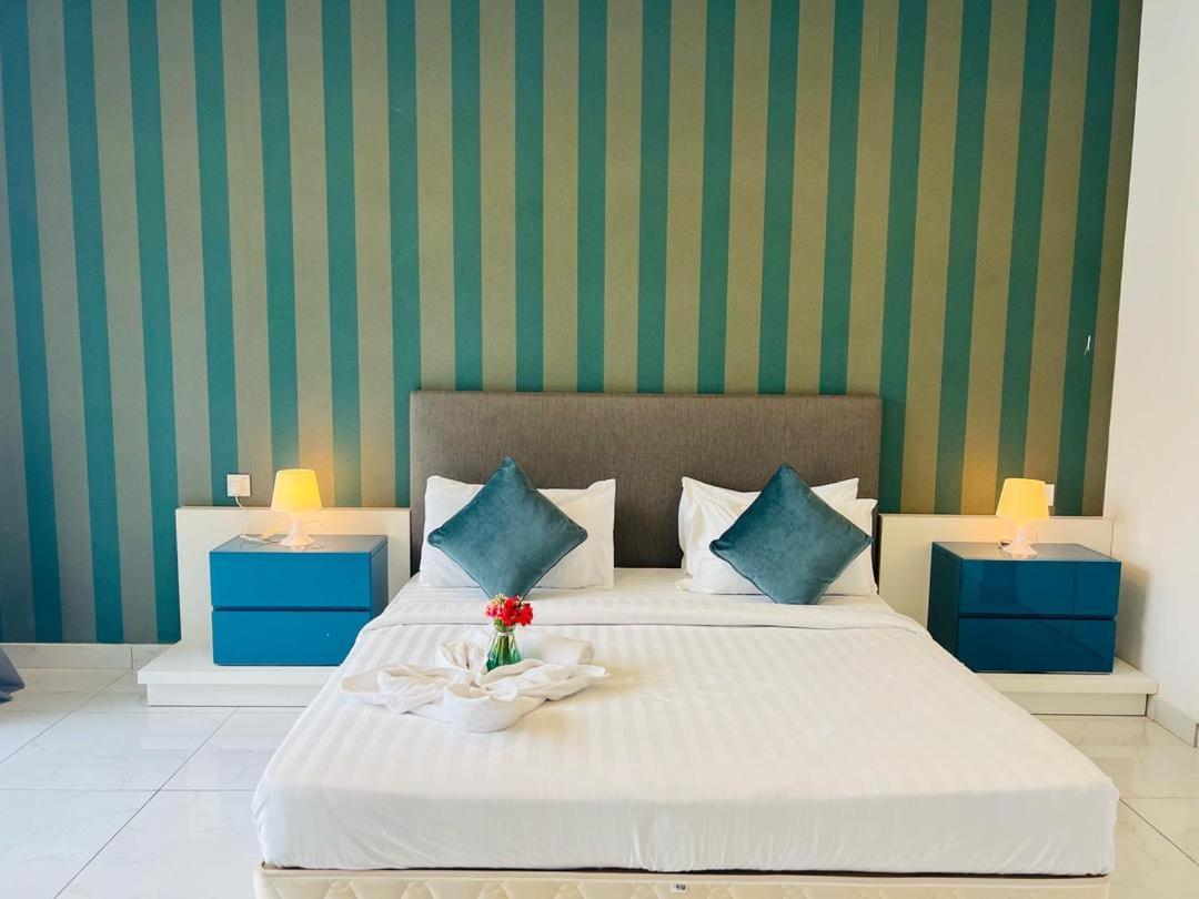 Apartment Platinum Klcc Face