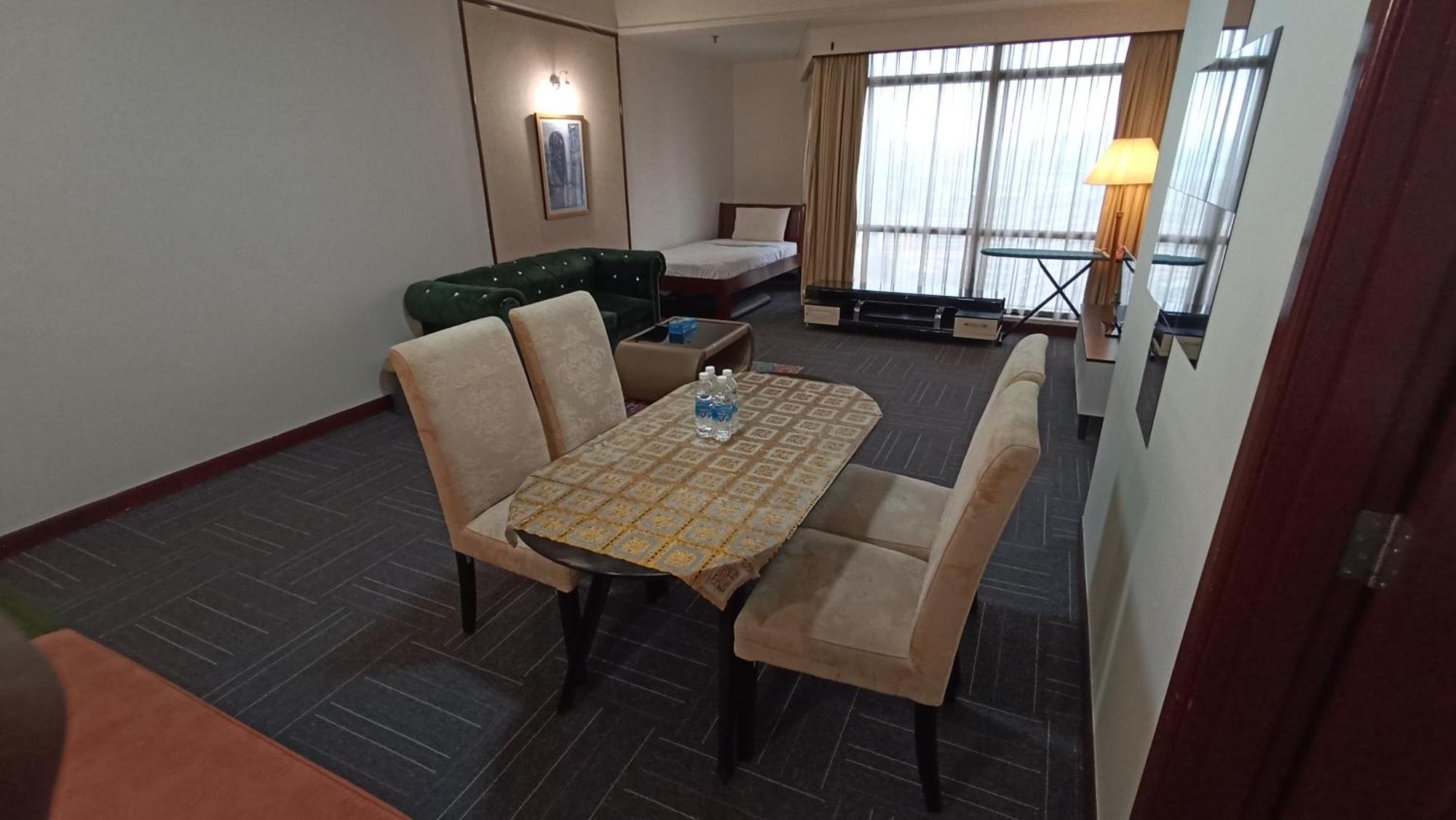 Kl New At Times Square Apartment *