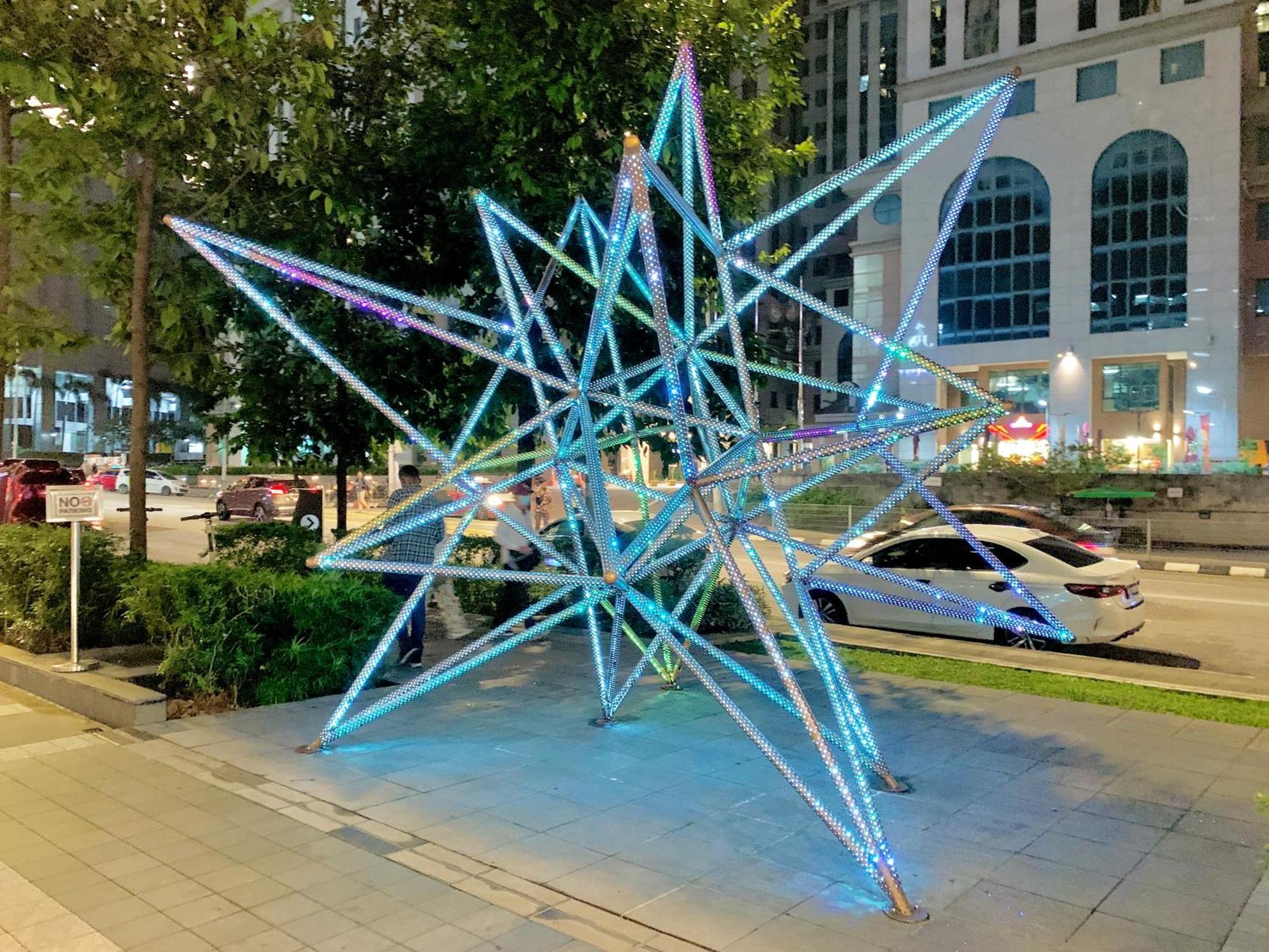Well-shaped At Star Klcc
