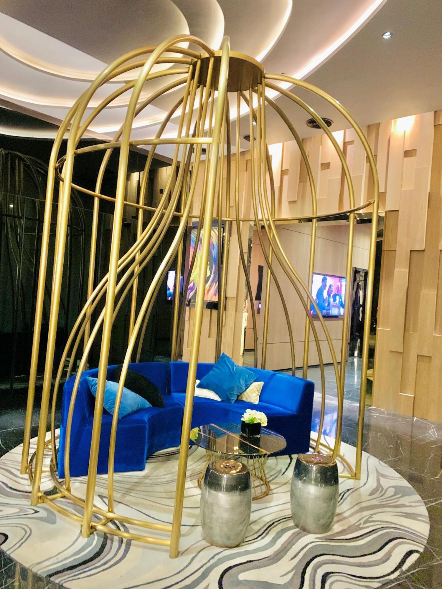 Well-shaped At Star Klcc